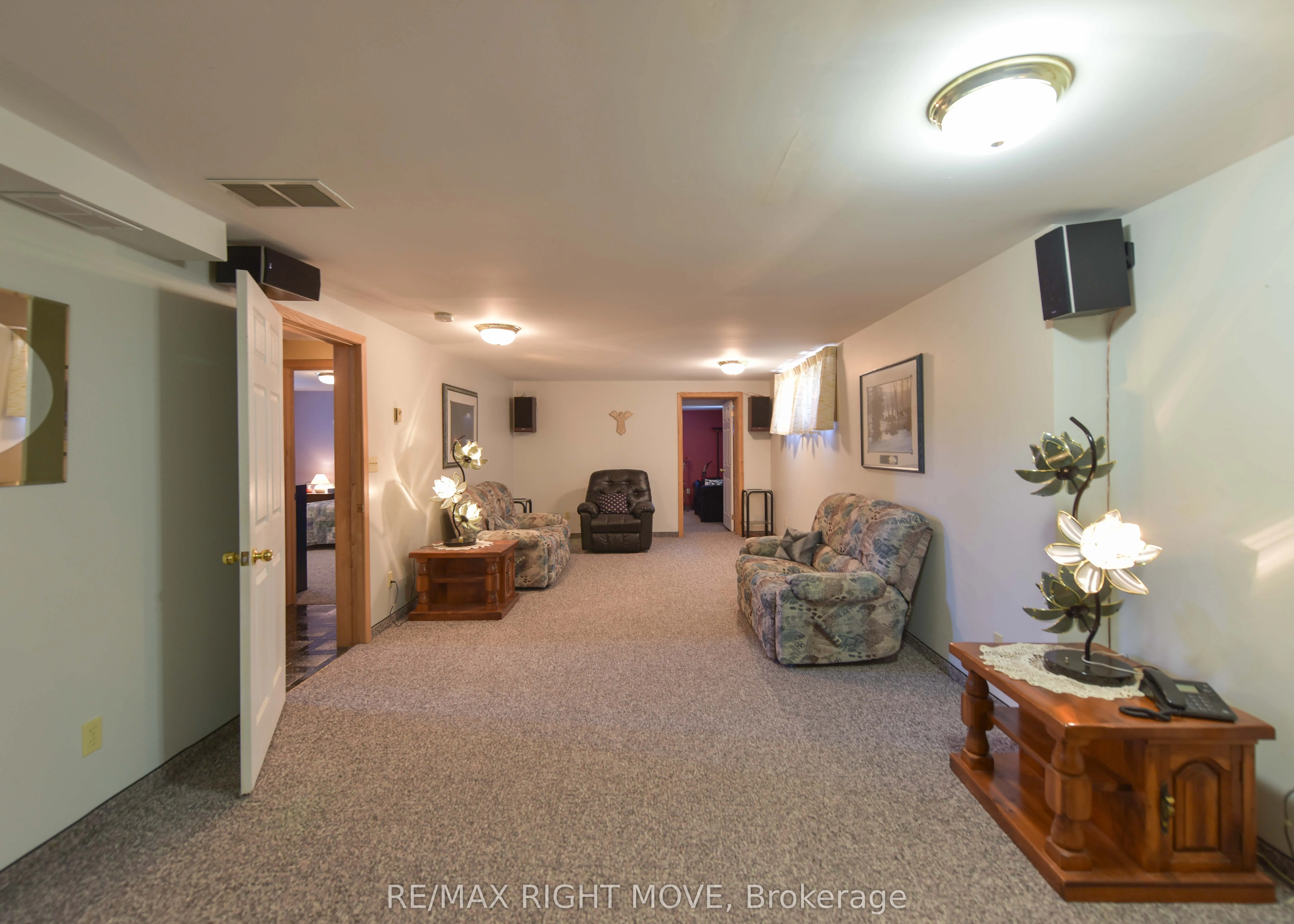 2723 Monck Road