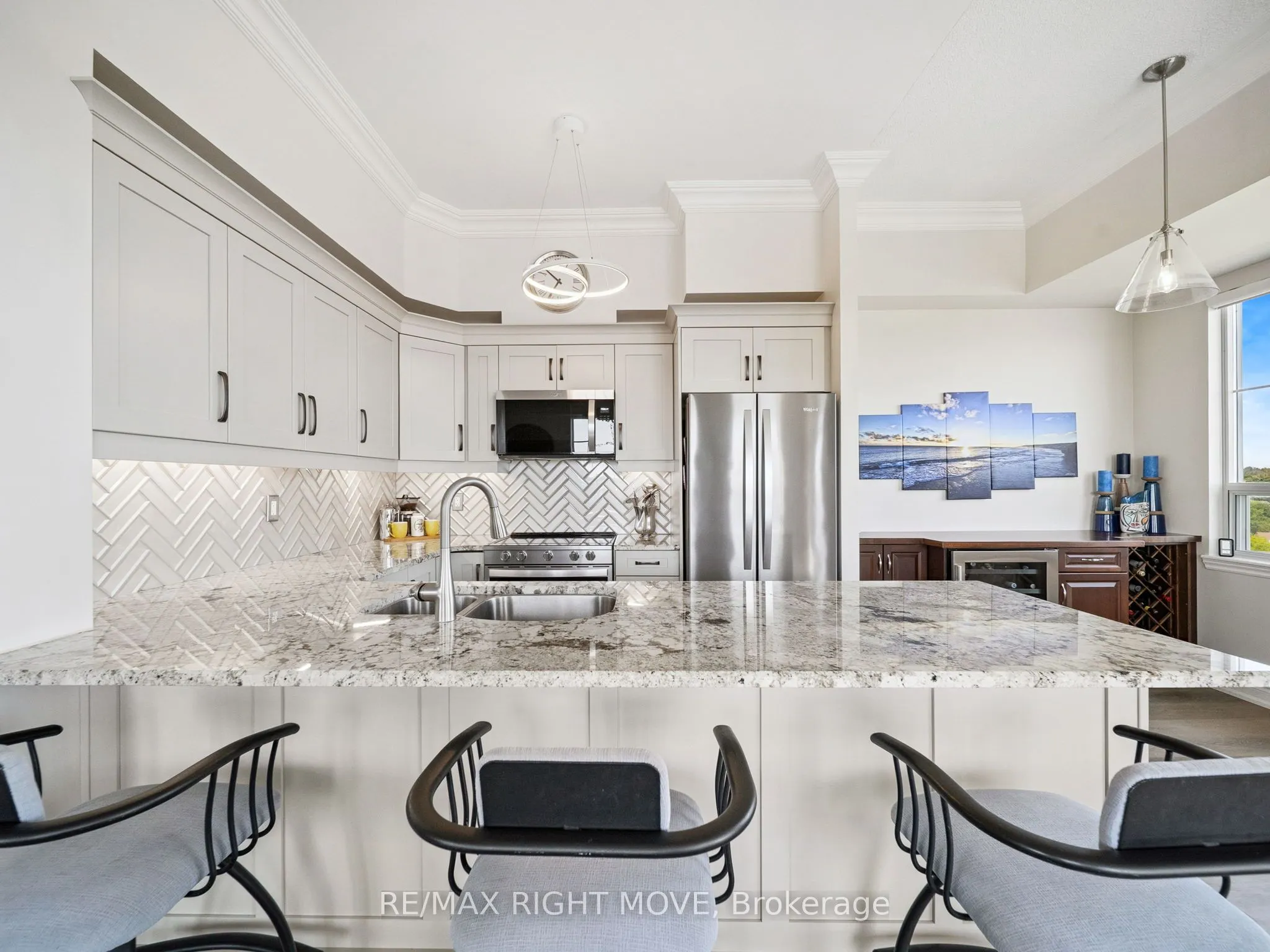 354 Atherley Road, #806