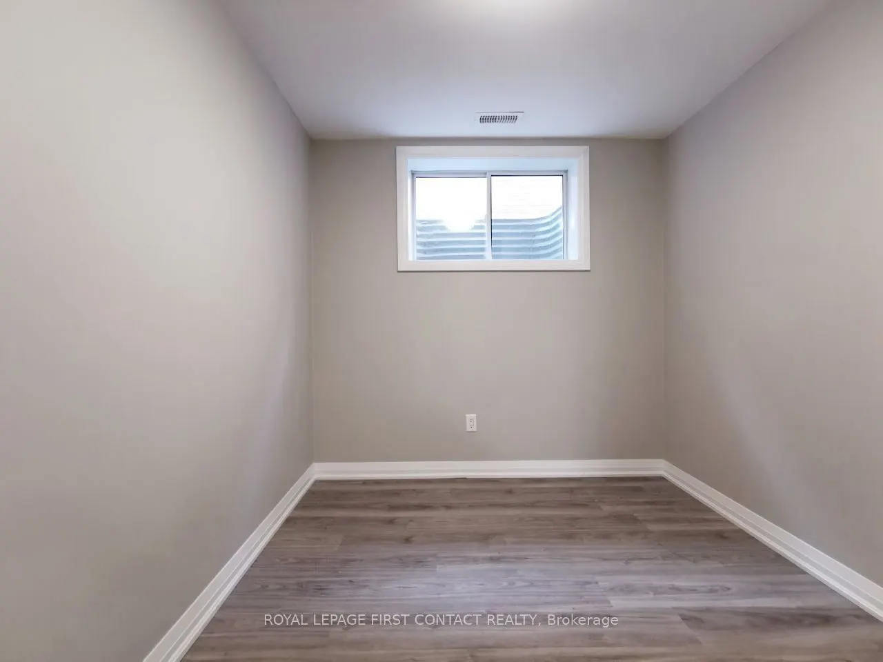 193 HANMER Street E, #Basement