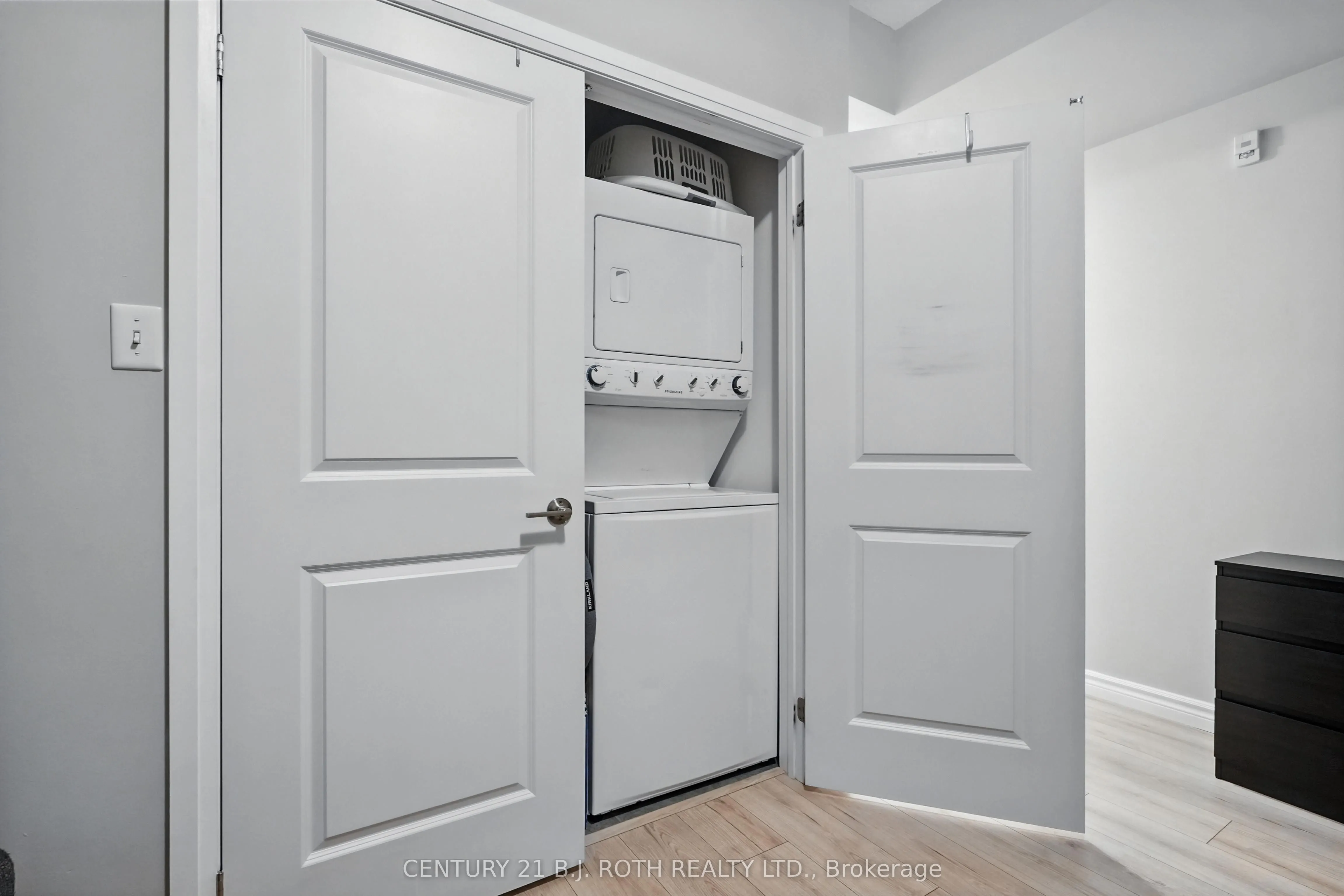 306 Essa Road, #112