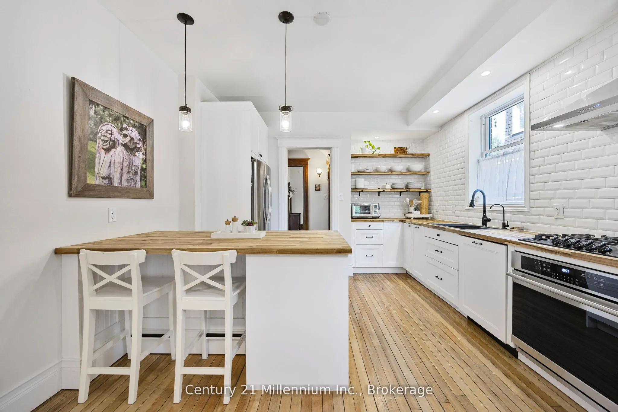100 Matchedash Street N