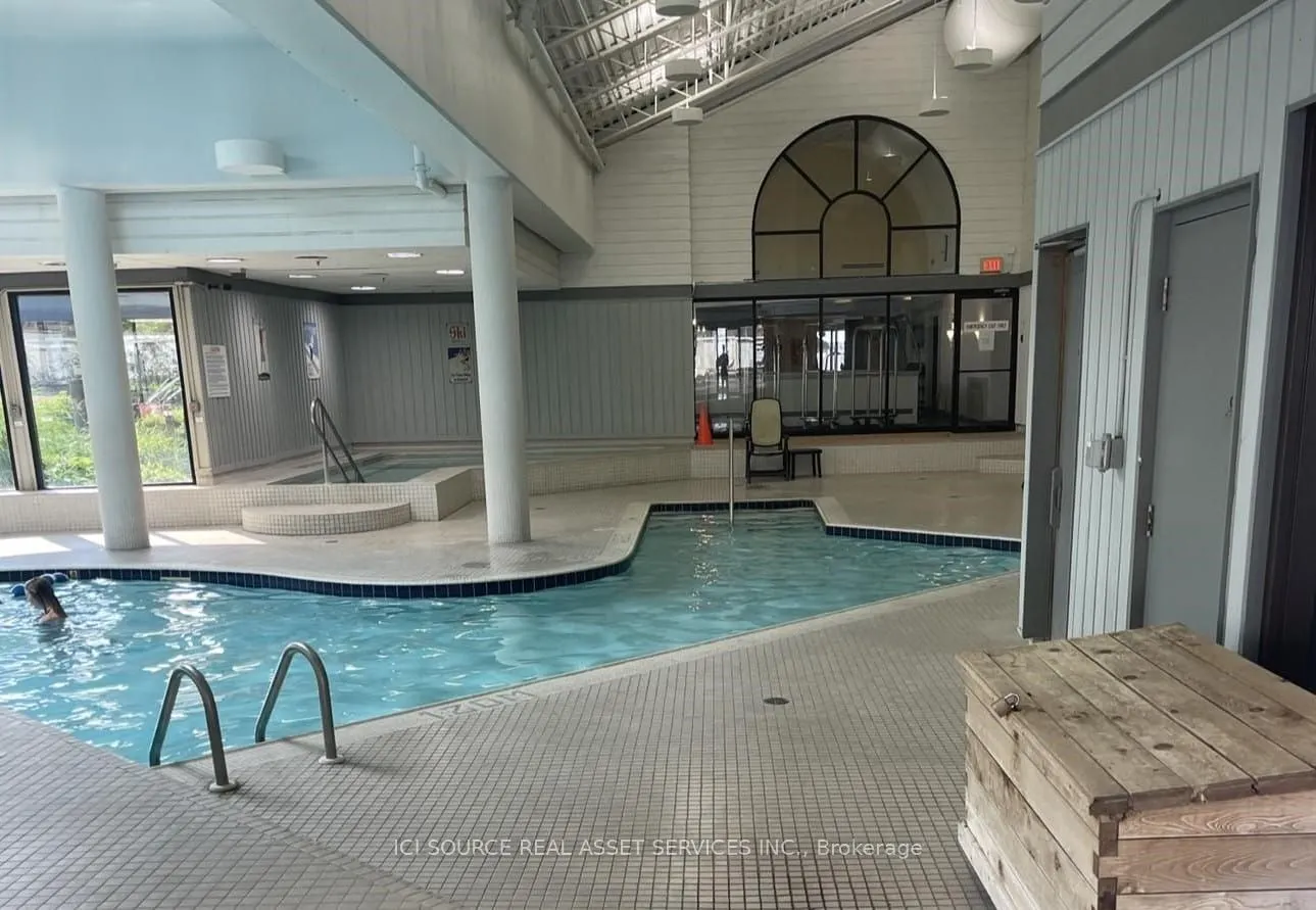 40 Horseshoe Boulevard, #405