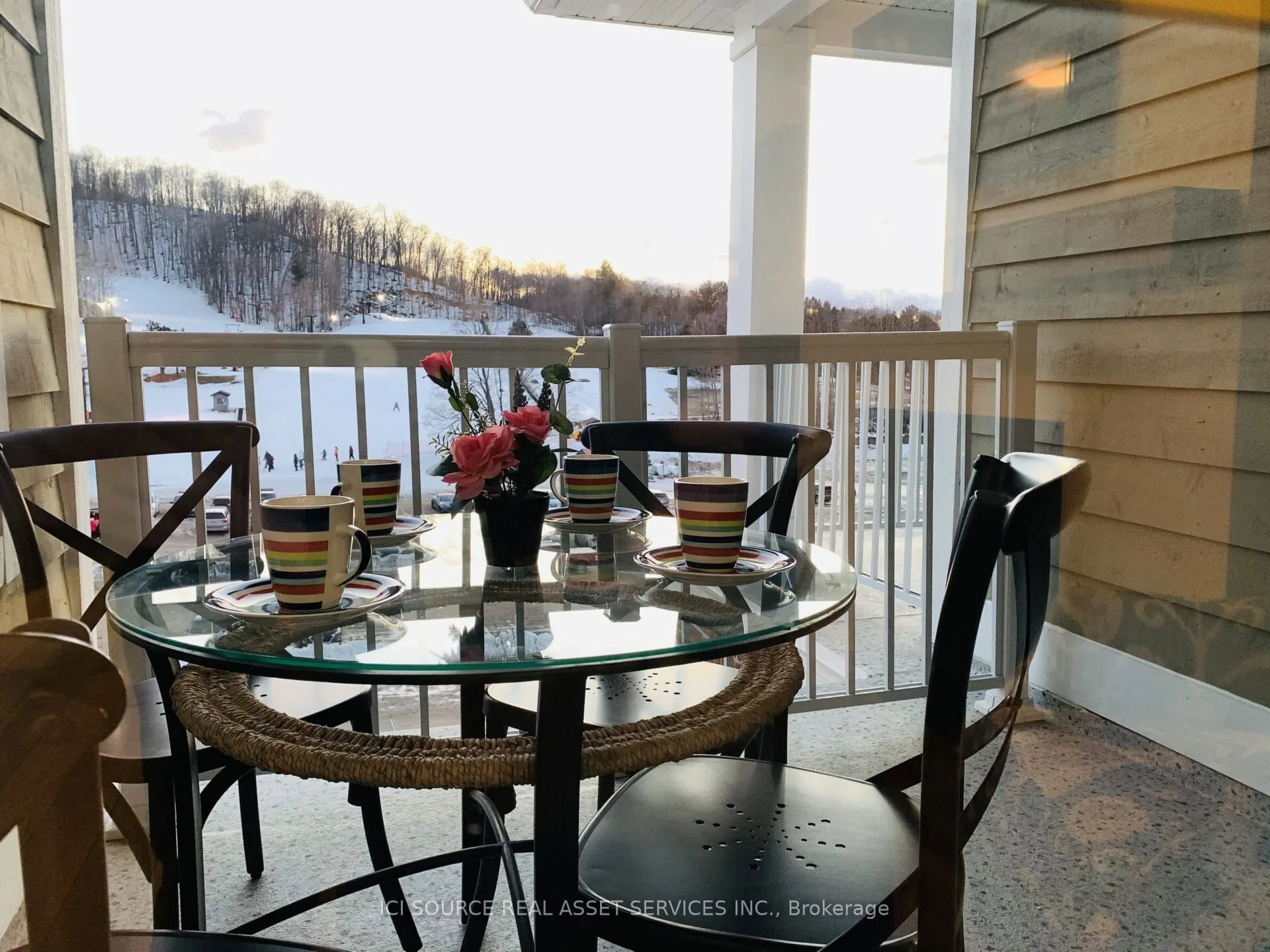 40 Horseshoe Boulevard, #405
