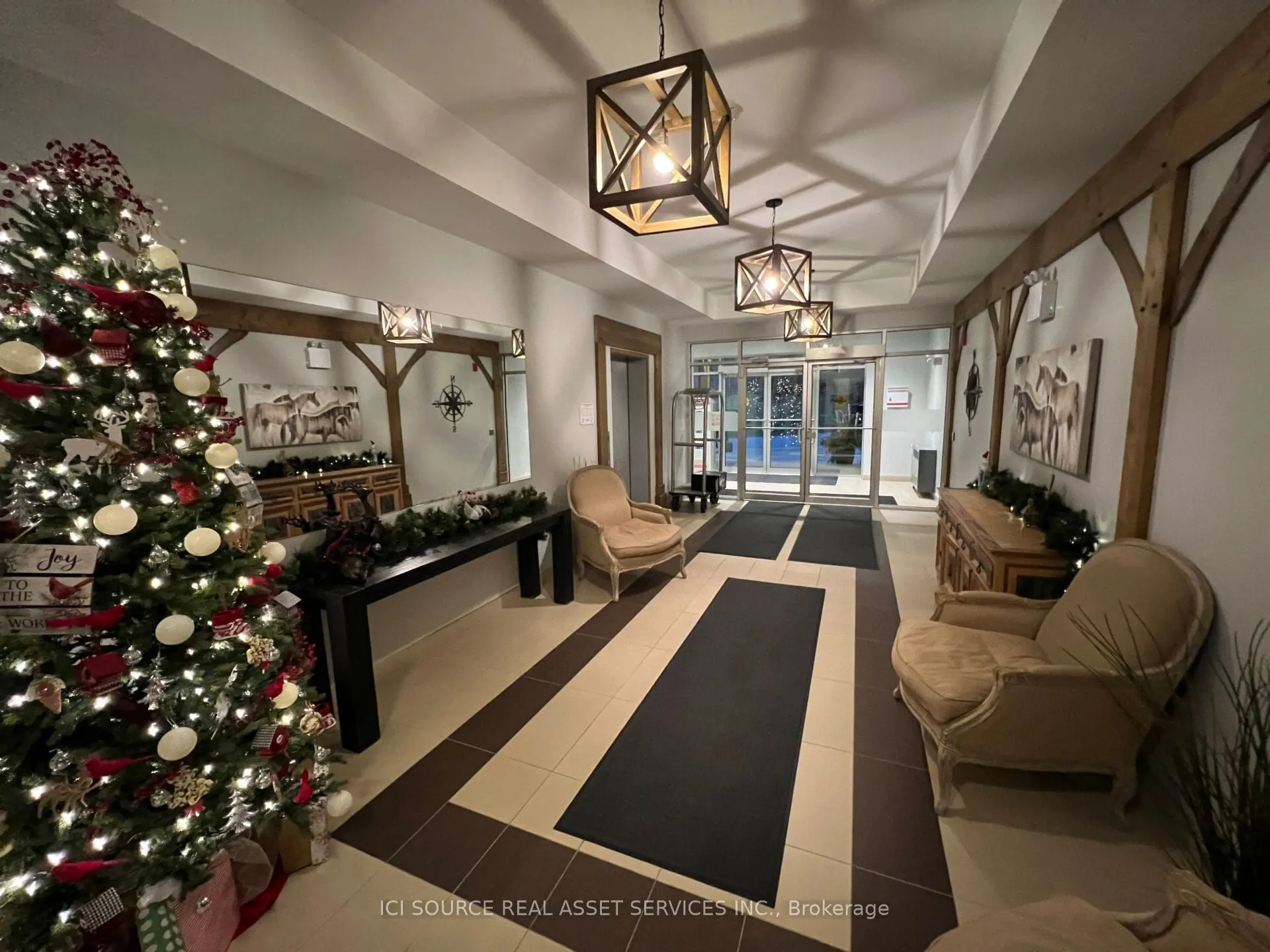 40 Horseshoe Boulevard, #405