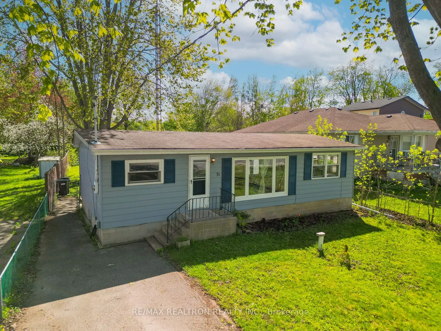 31 Lake Avenue