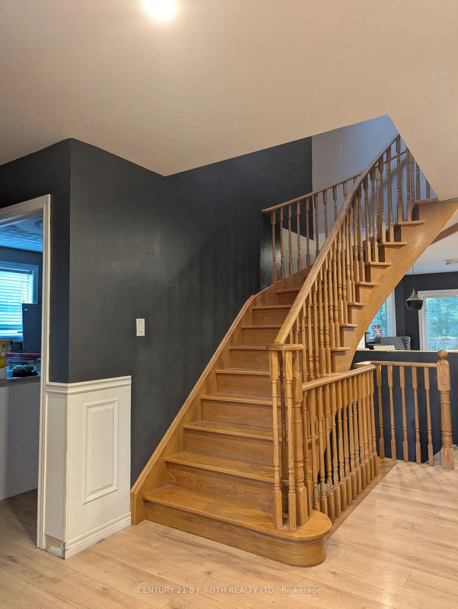 63 White Elm Road