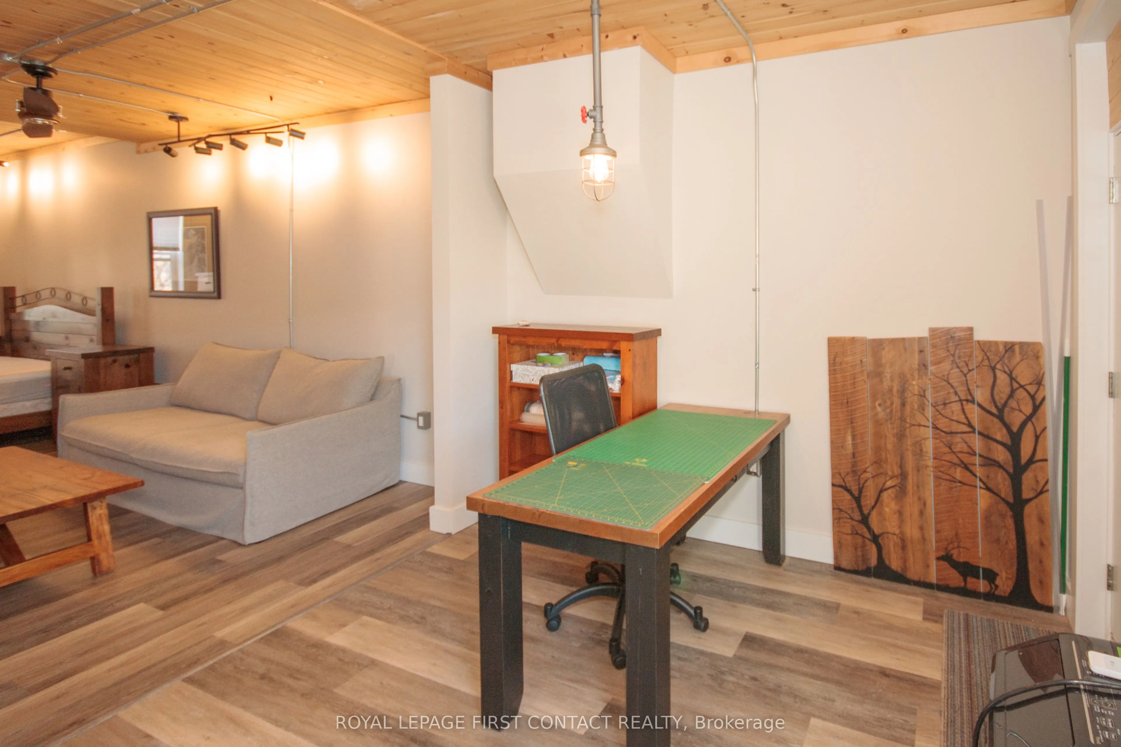 19 Peter Street S, #2