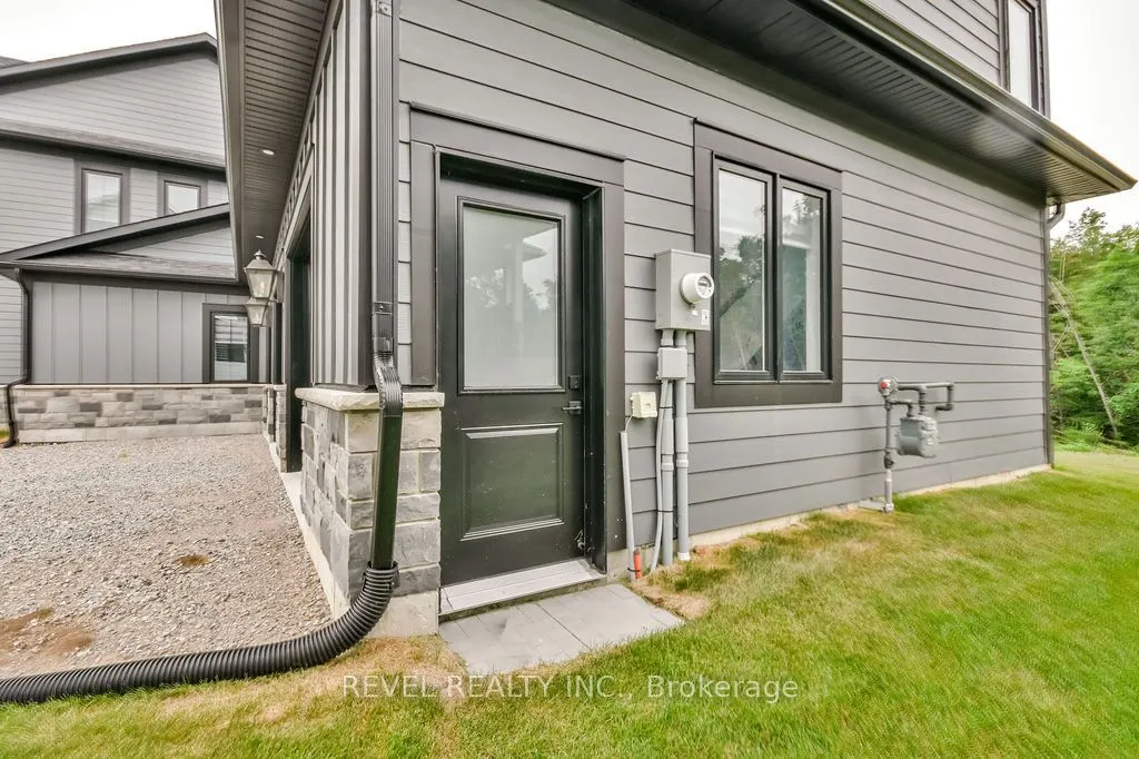 4 Clydesdale Court