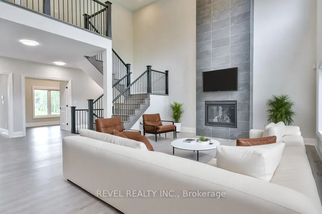 4 Clydesdale Court