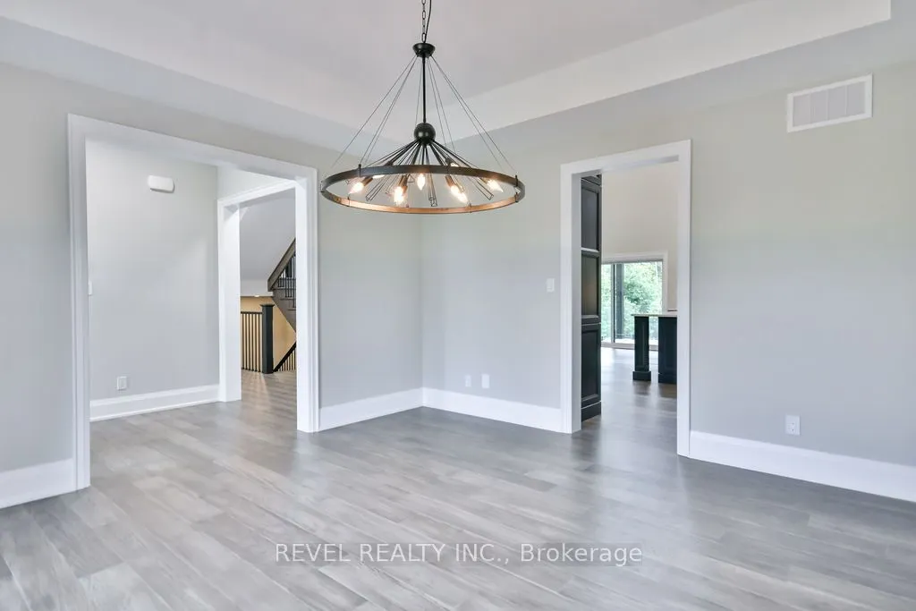 4 Clydesdale Court
