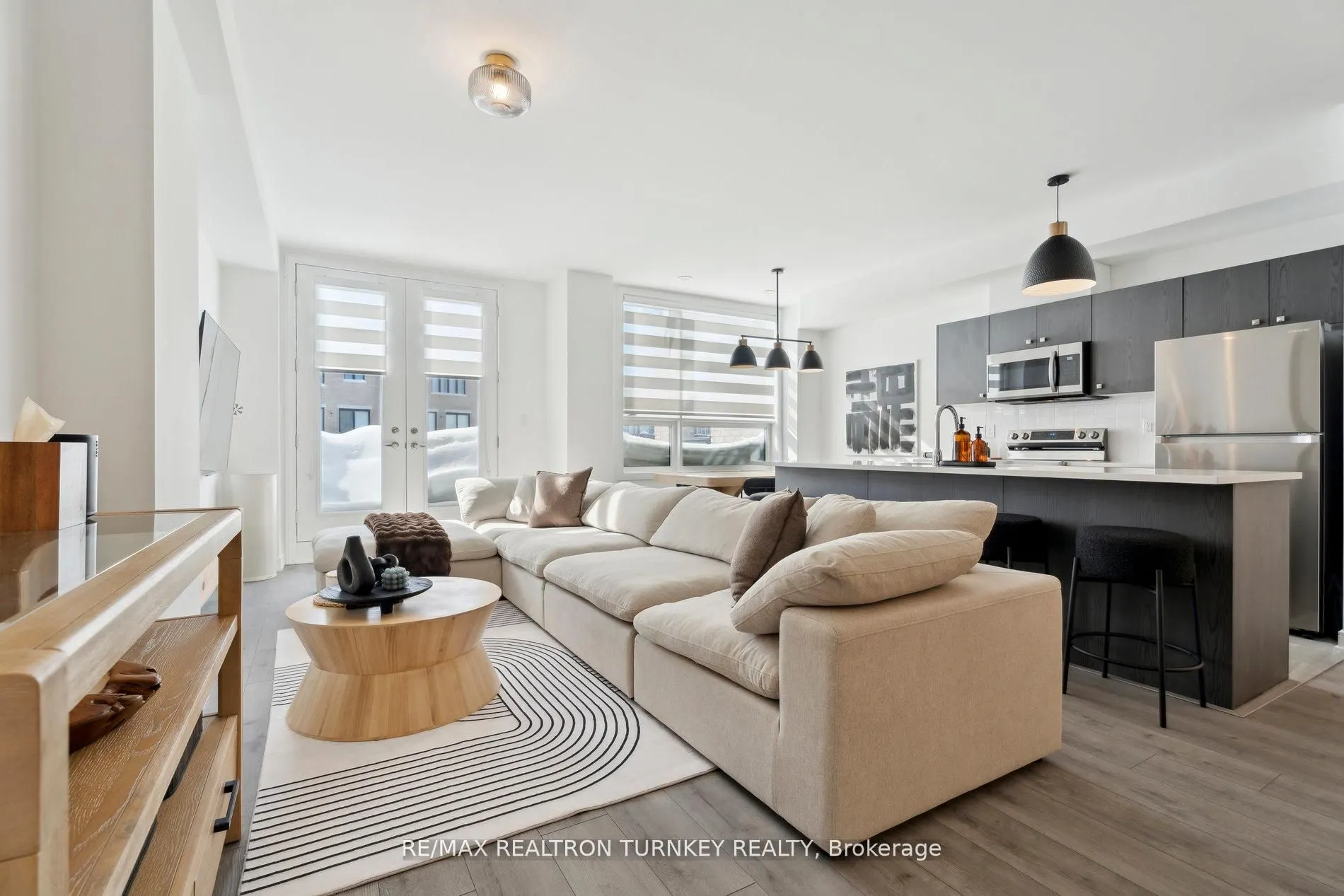28 Spry Lane