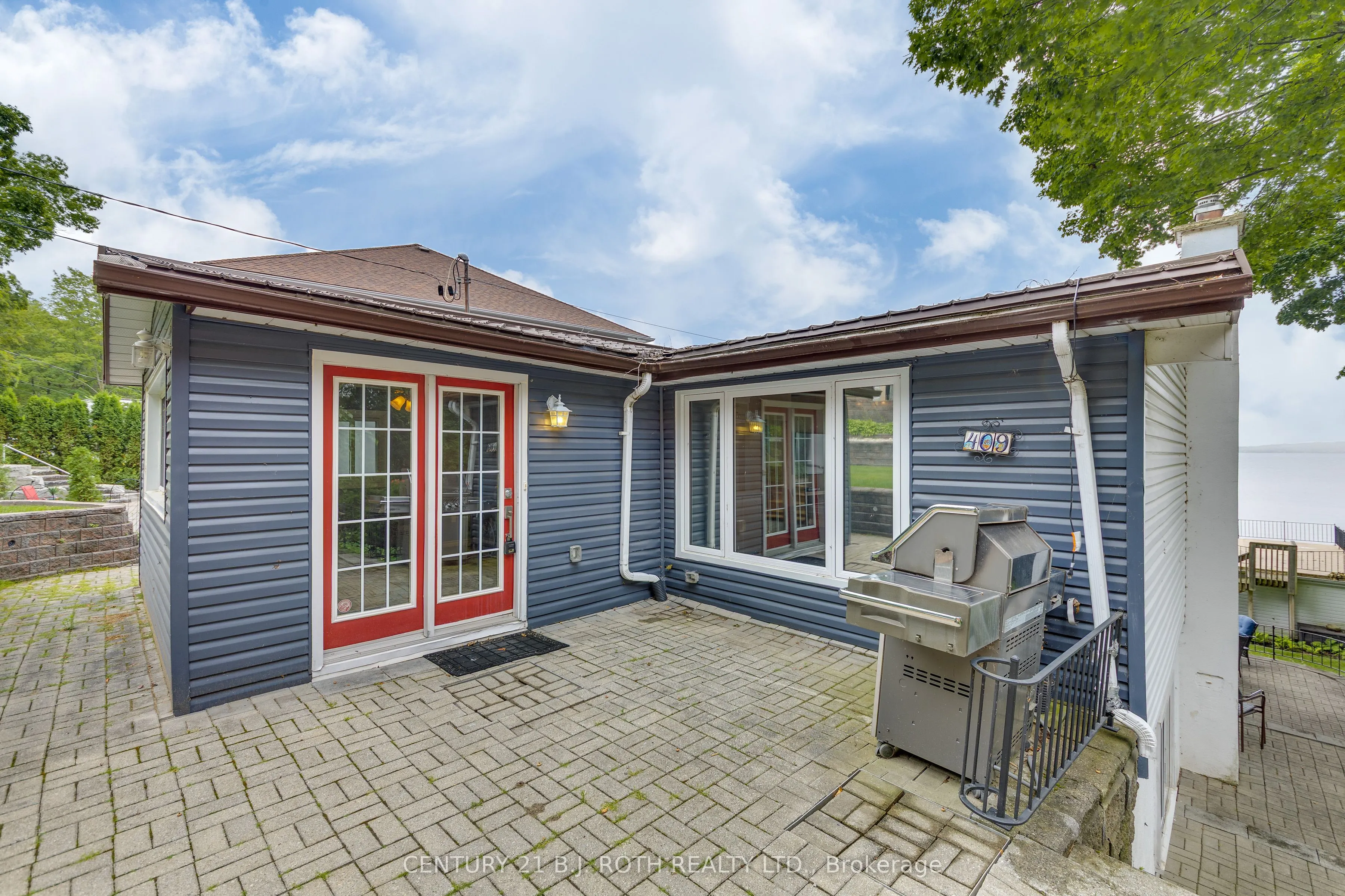 409 Pheasant Lane