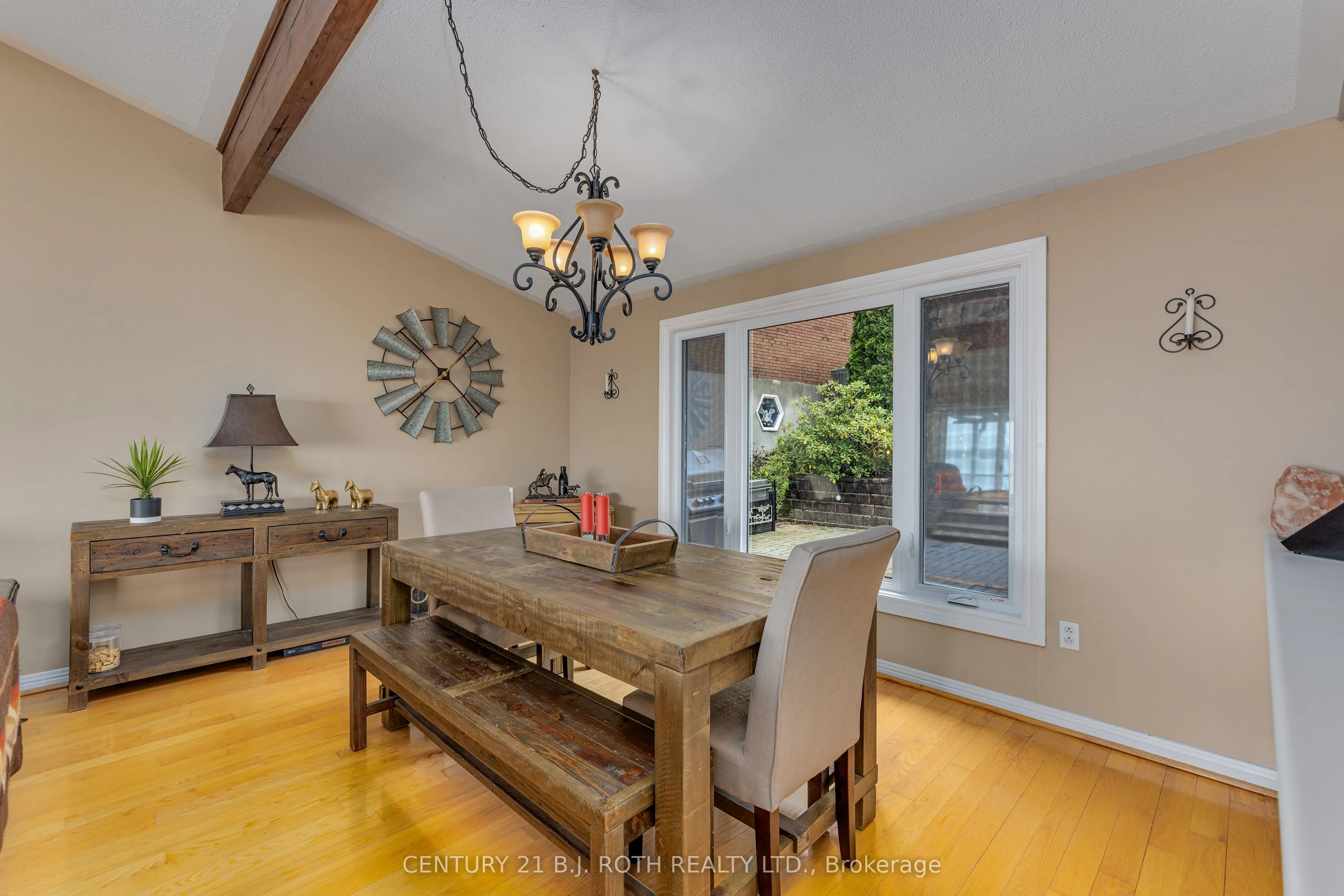 409 Pheasant Lane