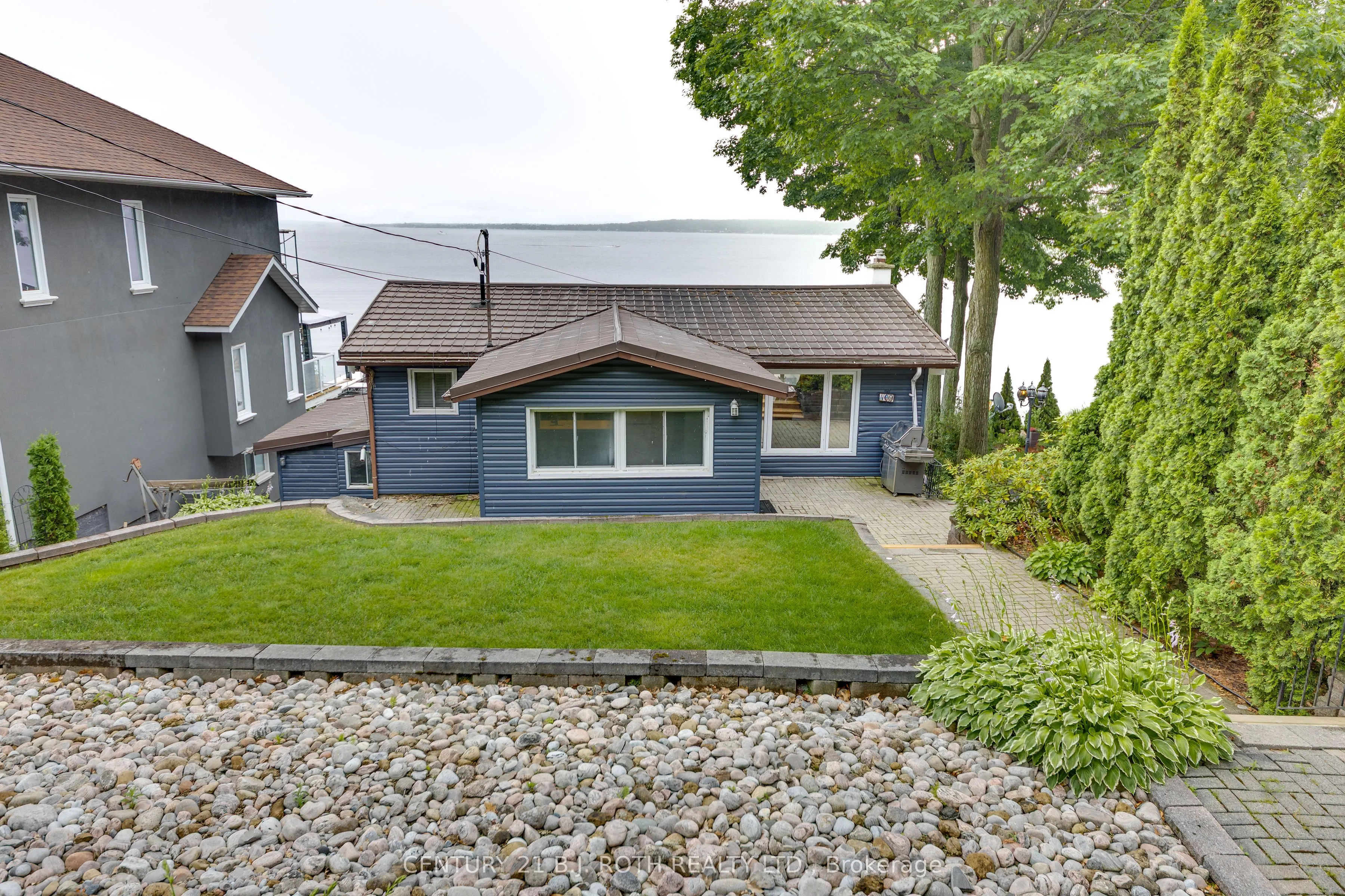 409 Pheasant Lane