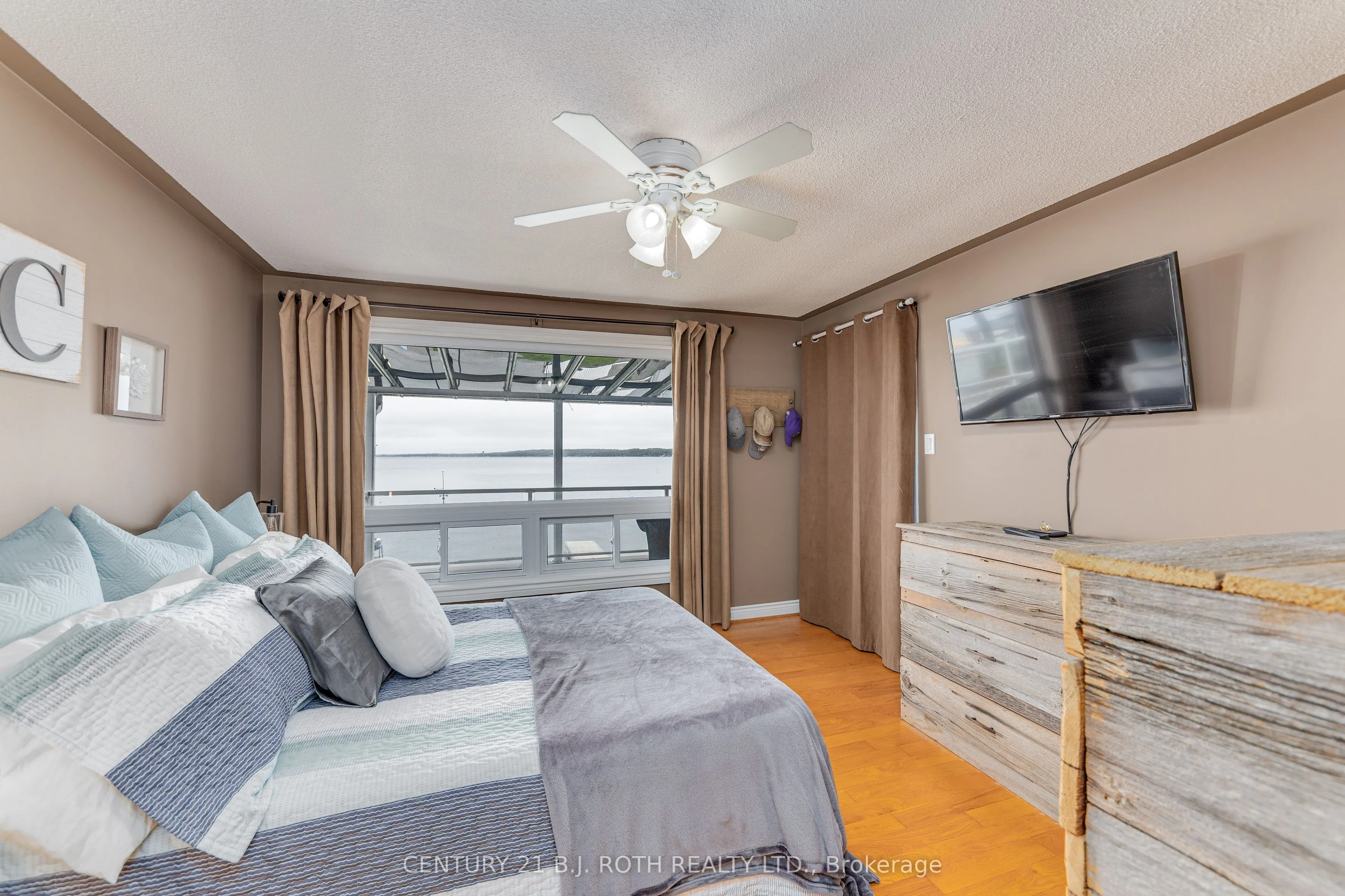 409 Pheasant Lane