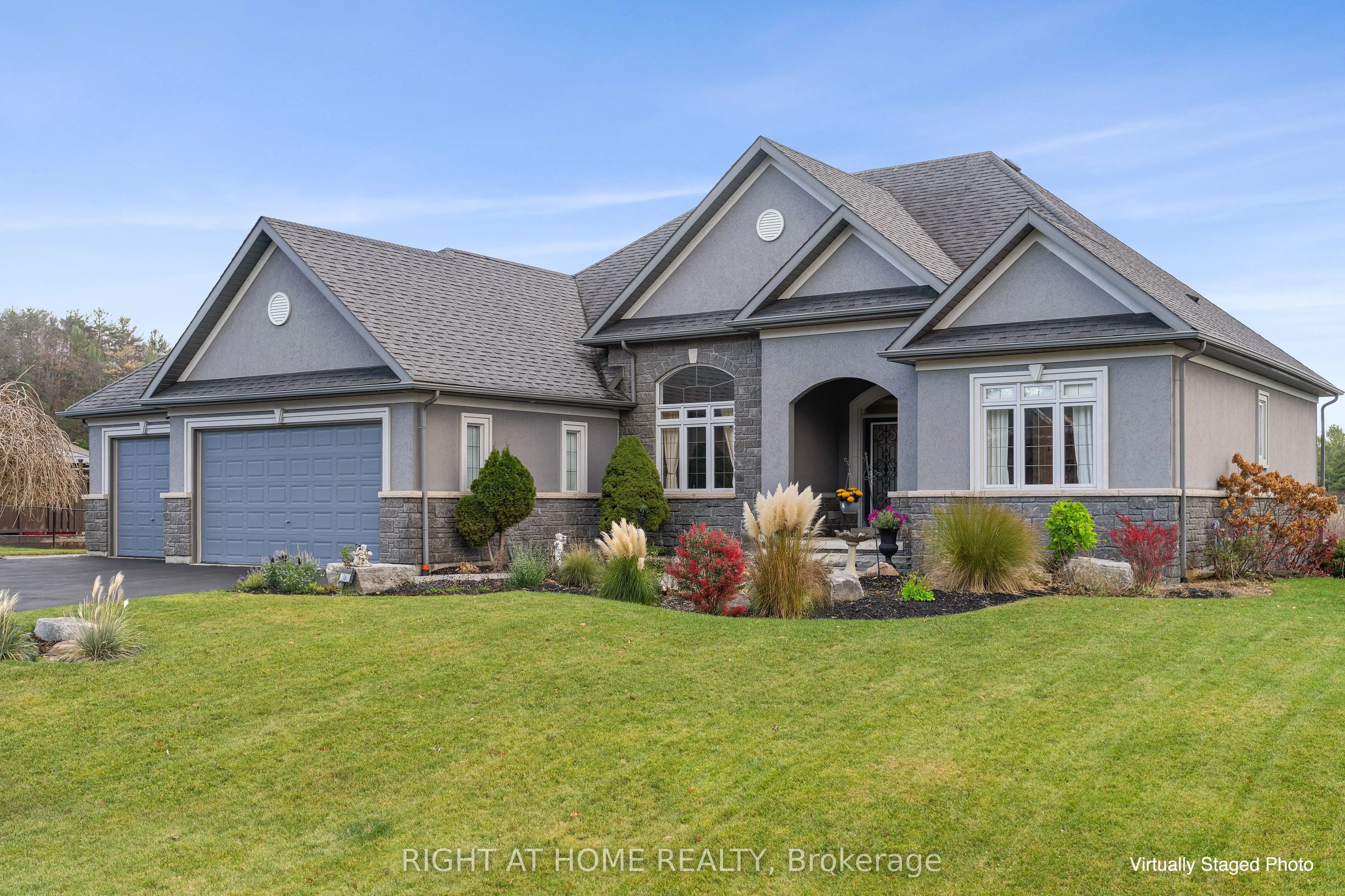16 Deanna Drive