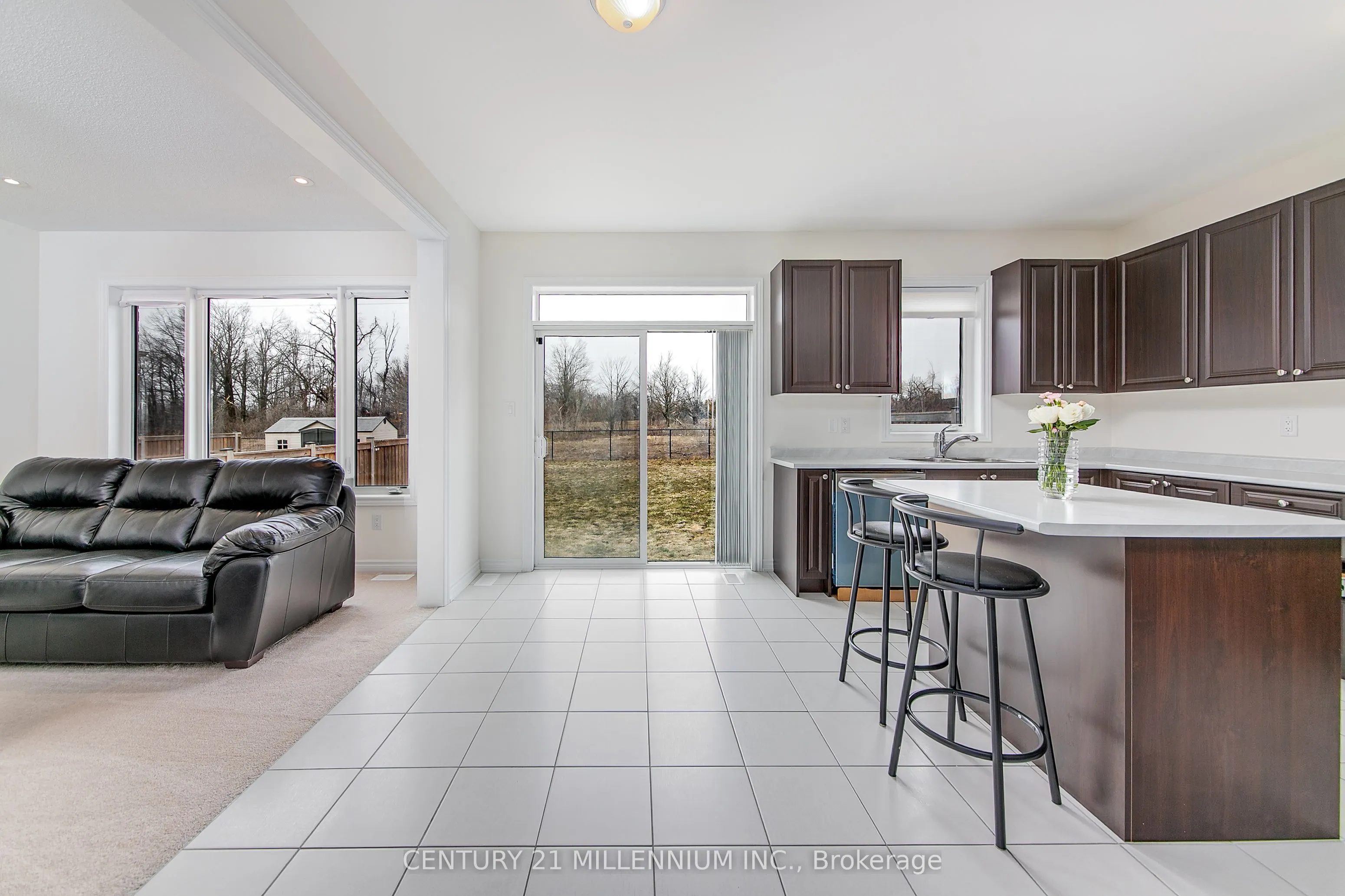 79 Rugman Crescent