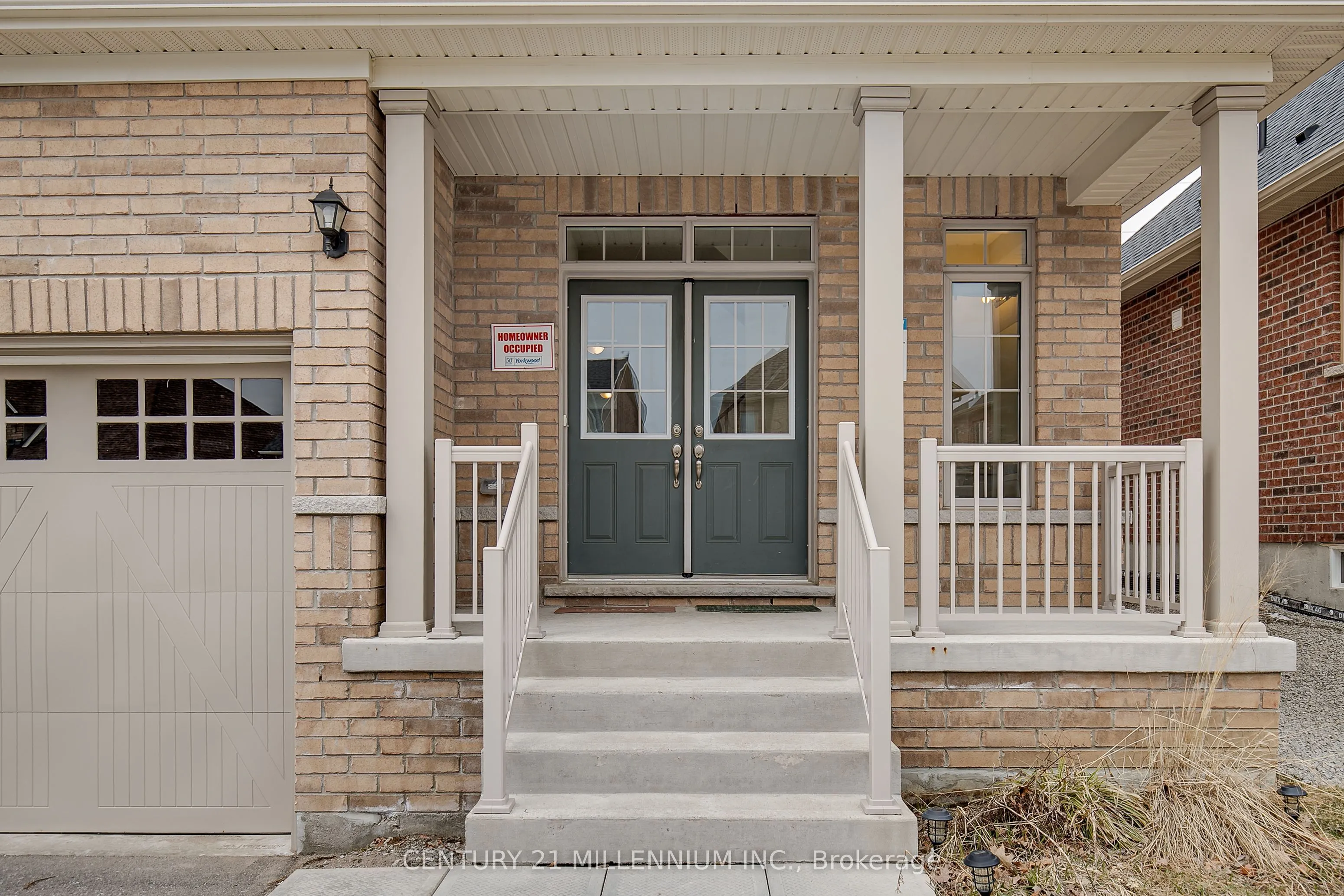 79 Rugman Crescent