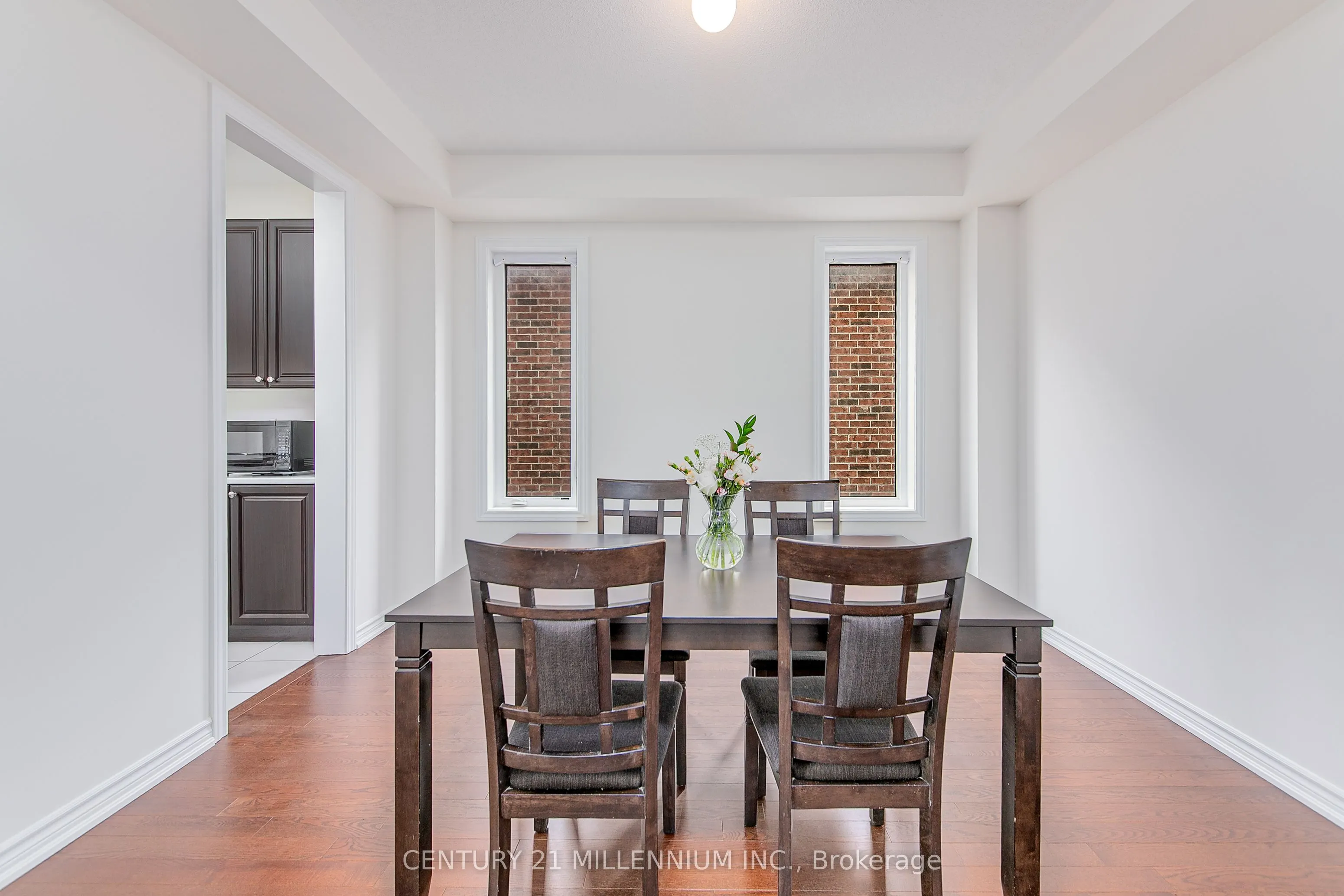 79 Rugman Crescent