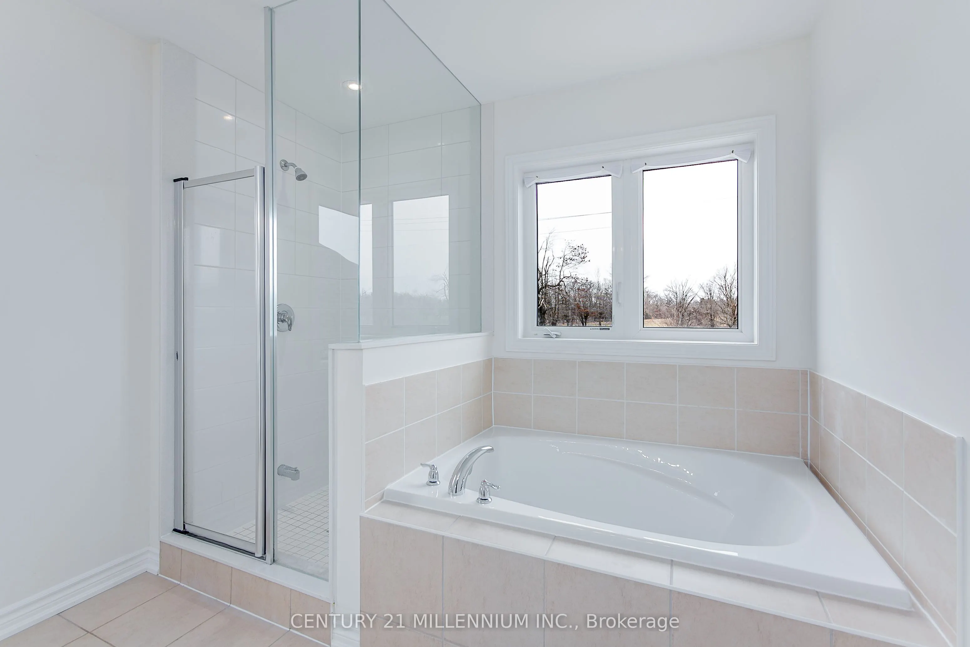 79 Rugman Crescent