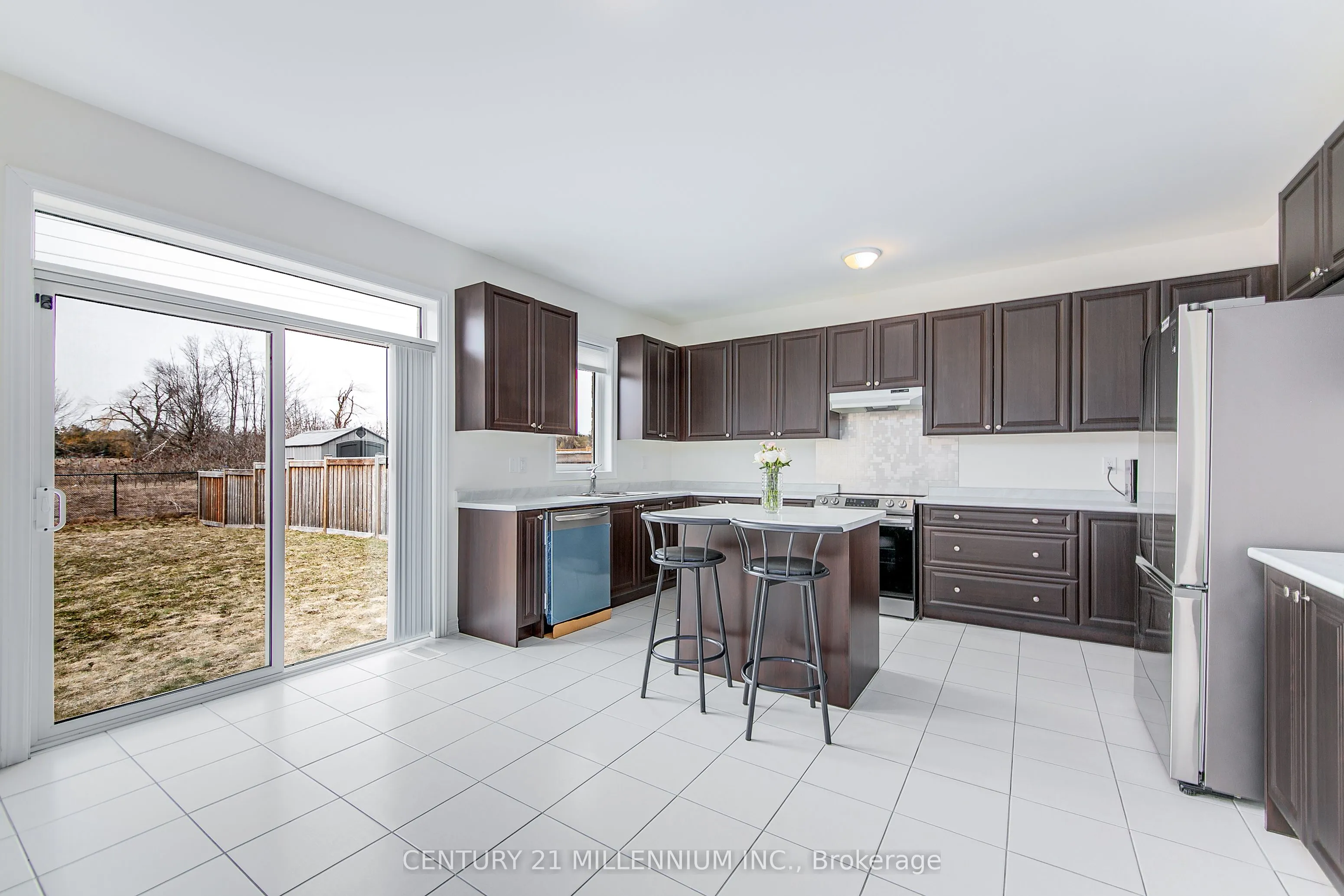 79 Rugman Crescent