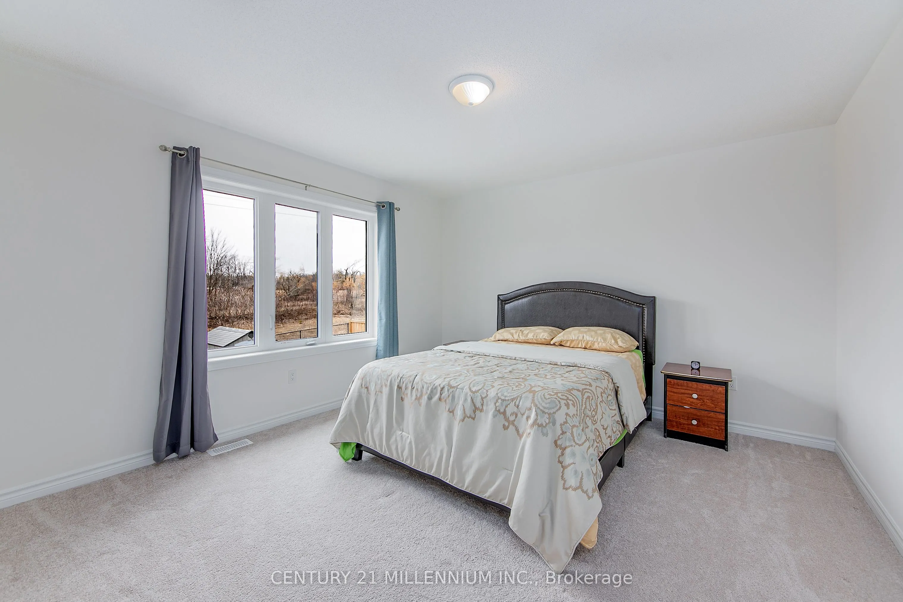 79 Rugman Crescent