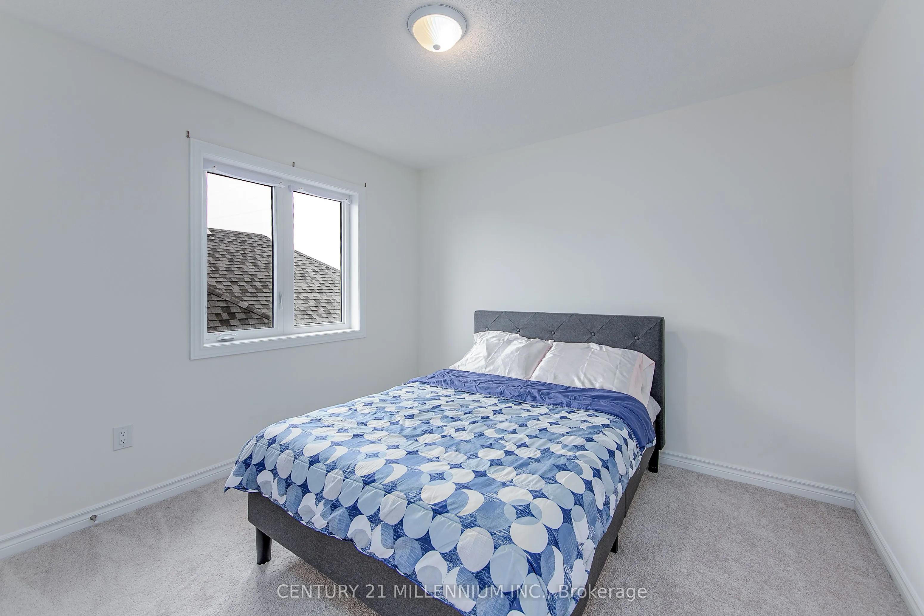 79 Rugman Crescent