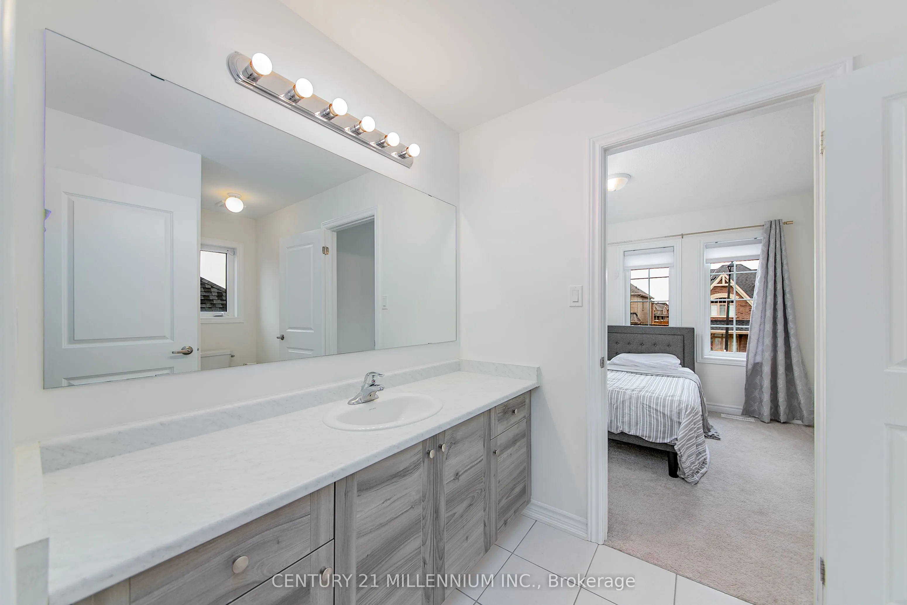 79 Rugman Crescent