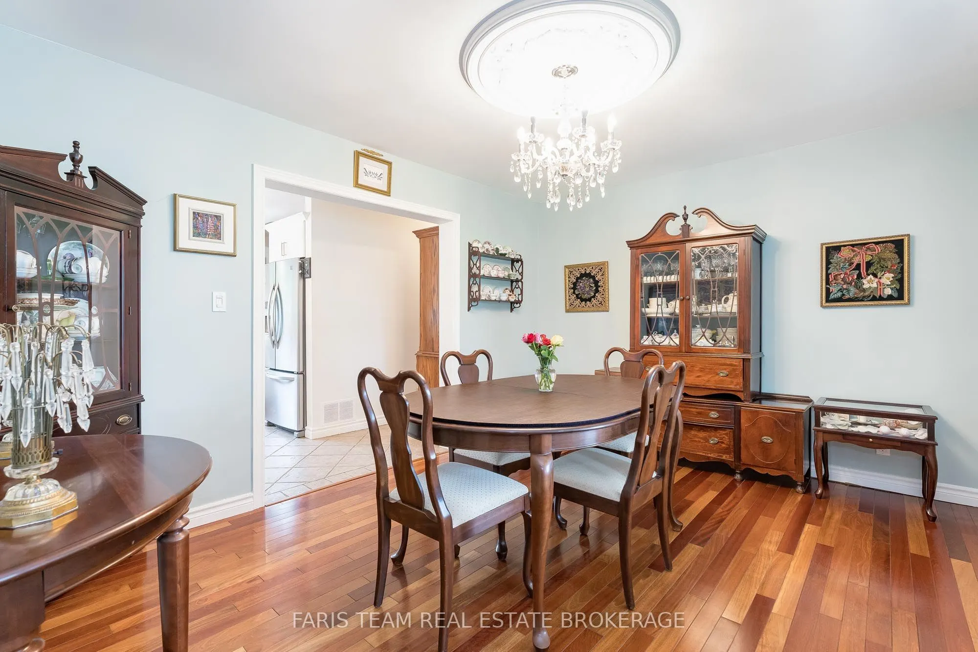 32 Cairns Boulevard