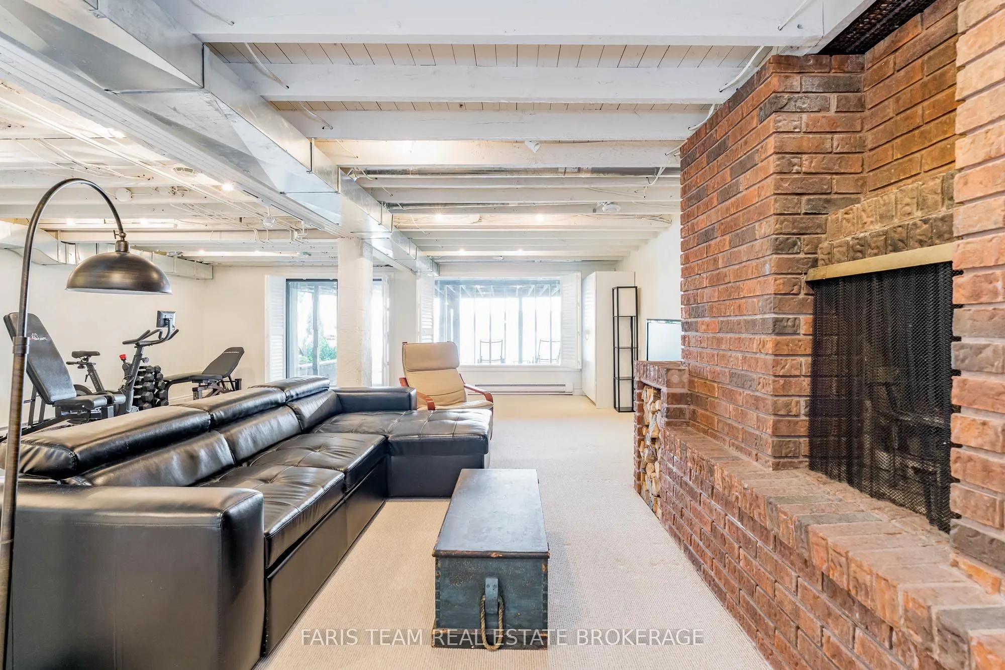 127 Shoreline Drive