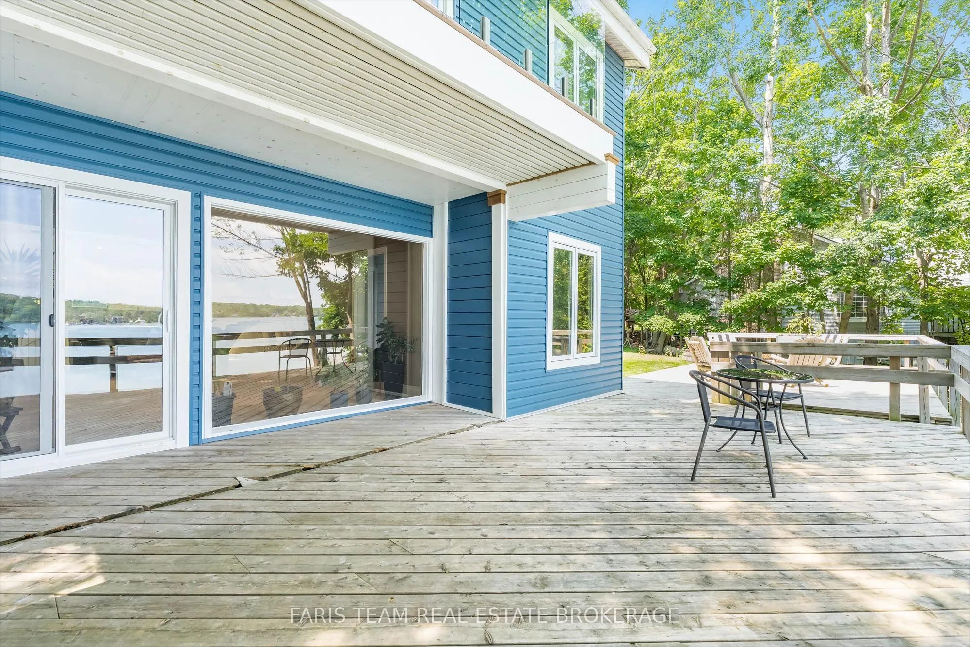 127 Shoreline Drive