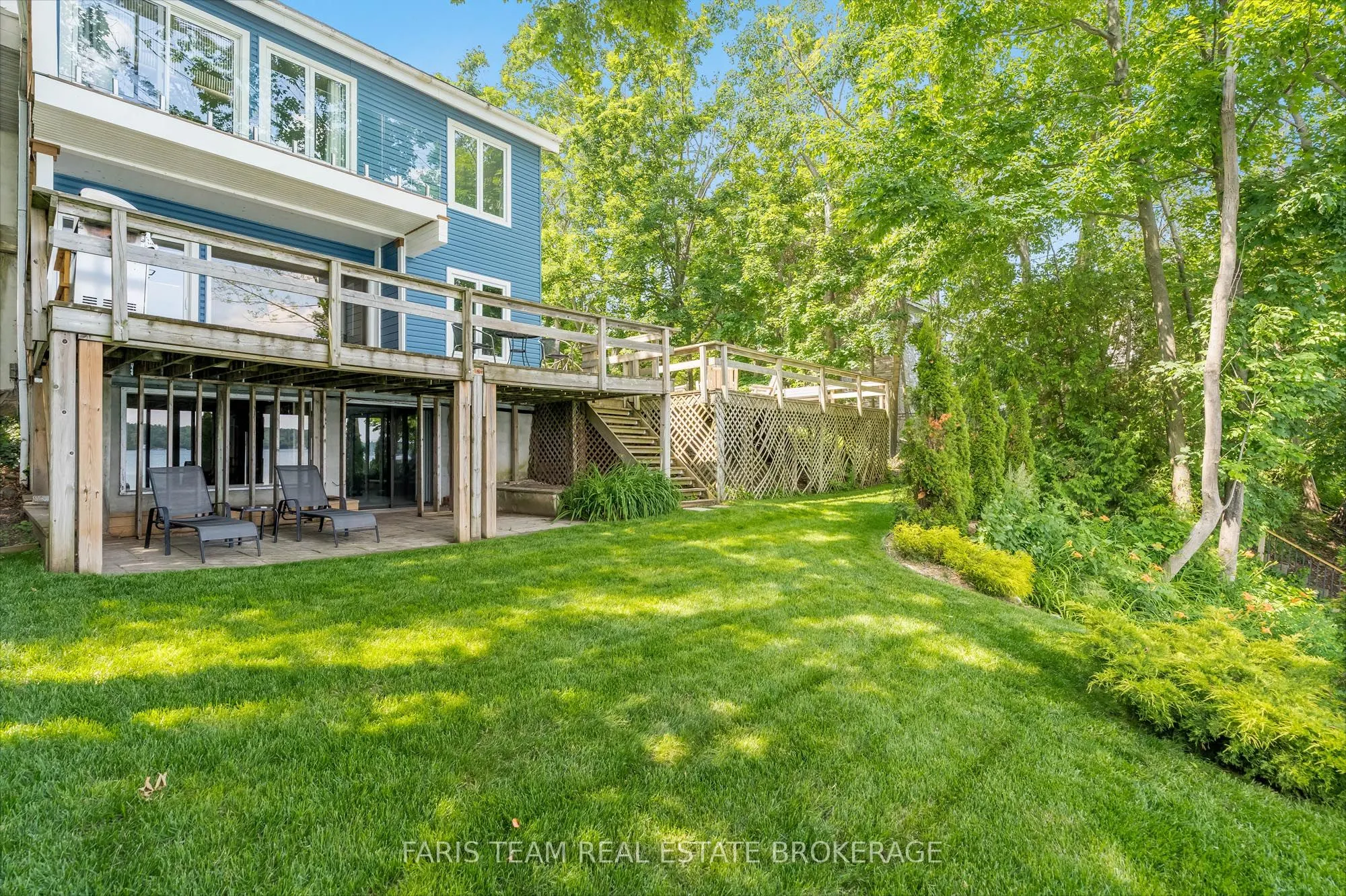 127 Shoreline Drive
