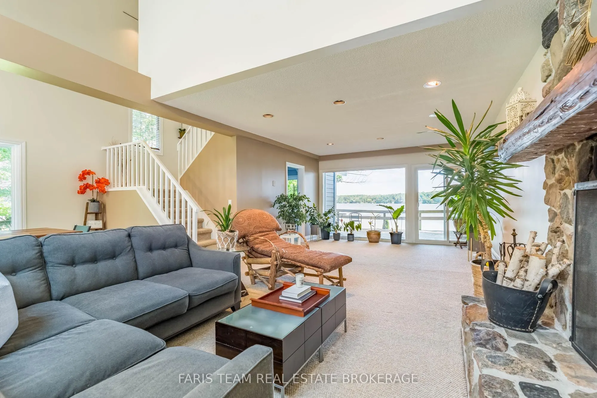 127 Shoreline Drive