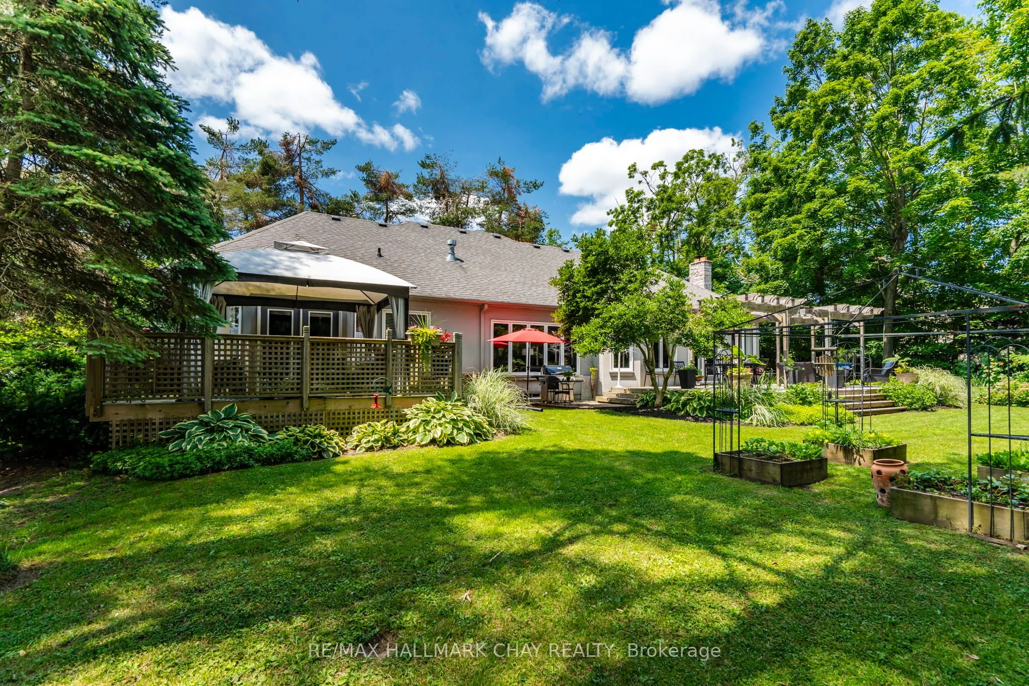 11 Bunker Place