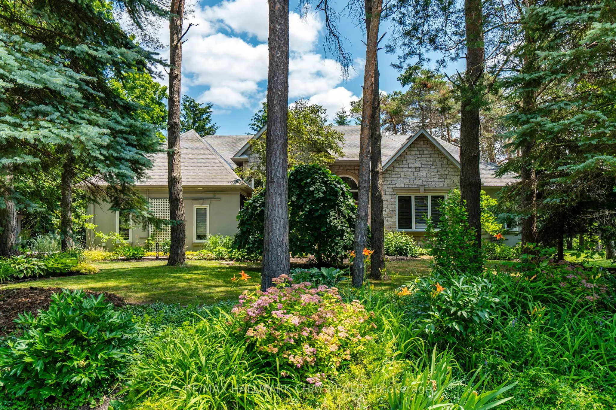 11 Bunker Place