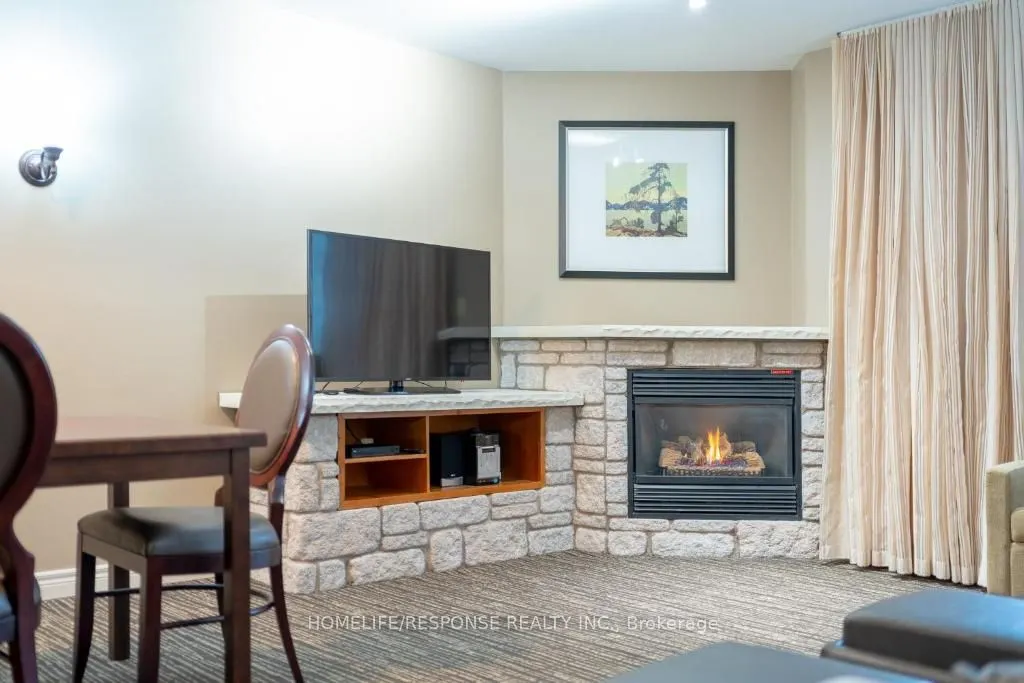 90 HIGHLAND Drive, #2042