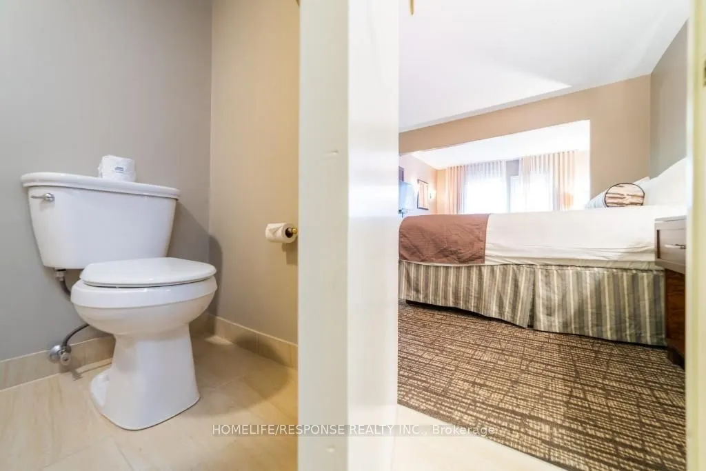 90 HIGHLAND Drive, #2042