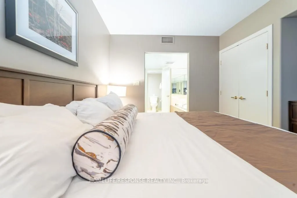 90 HIGHLAND Drive, #2042