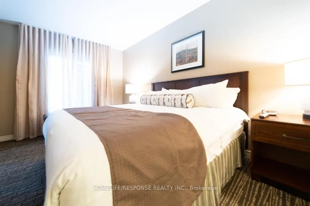 90 HIGHLAND Drive, #2042
