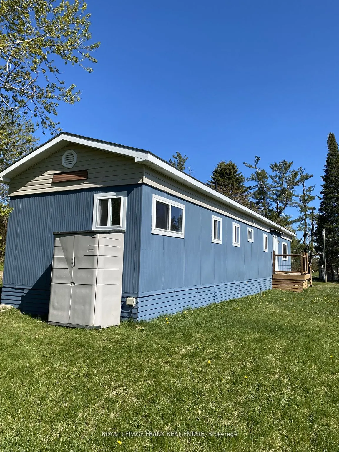 8 Bensley Drive