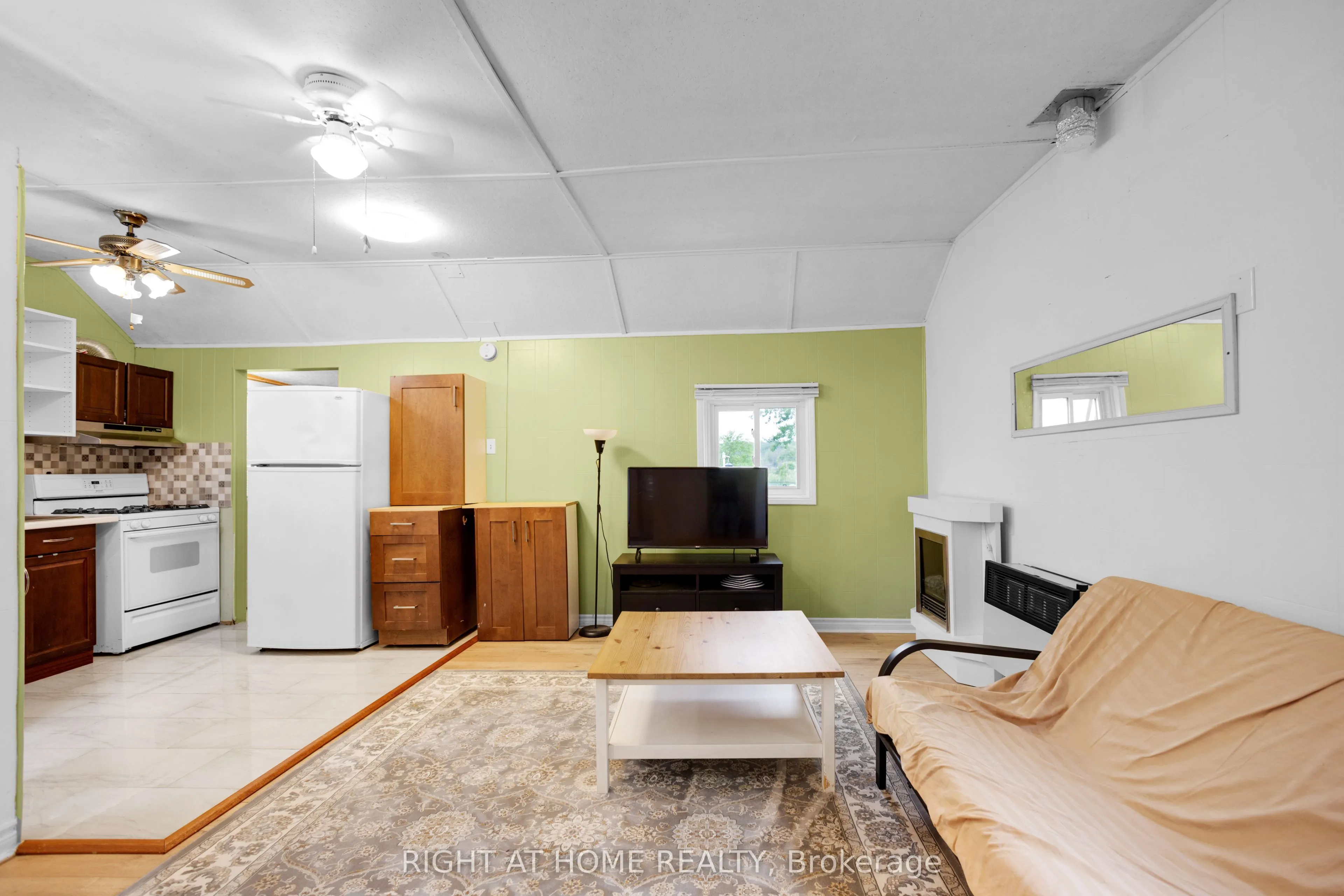 25 Playfair Drive