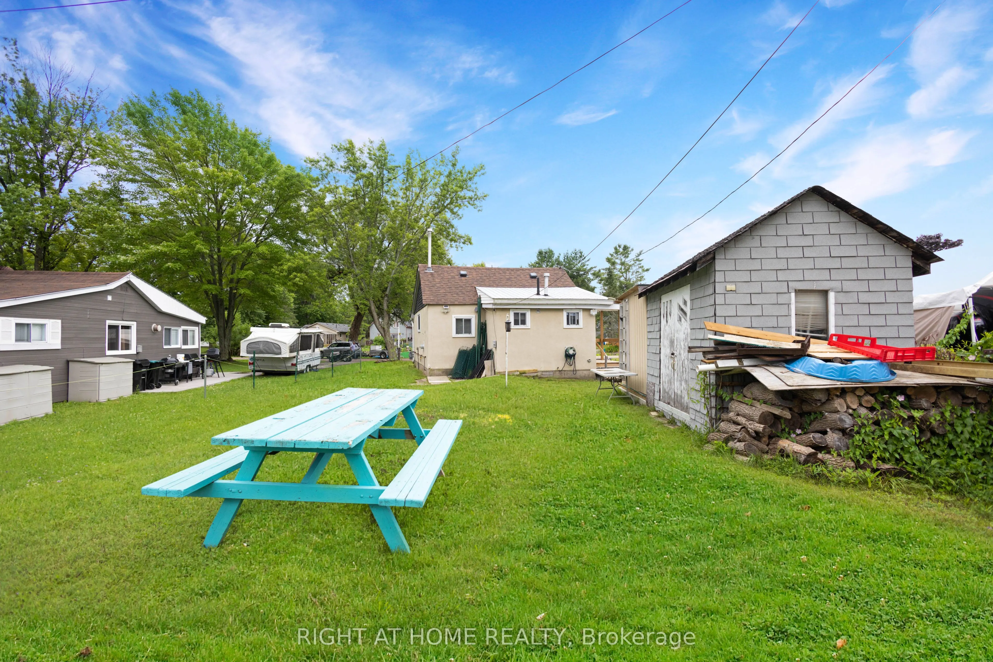 25 Playfair Drive