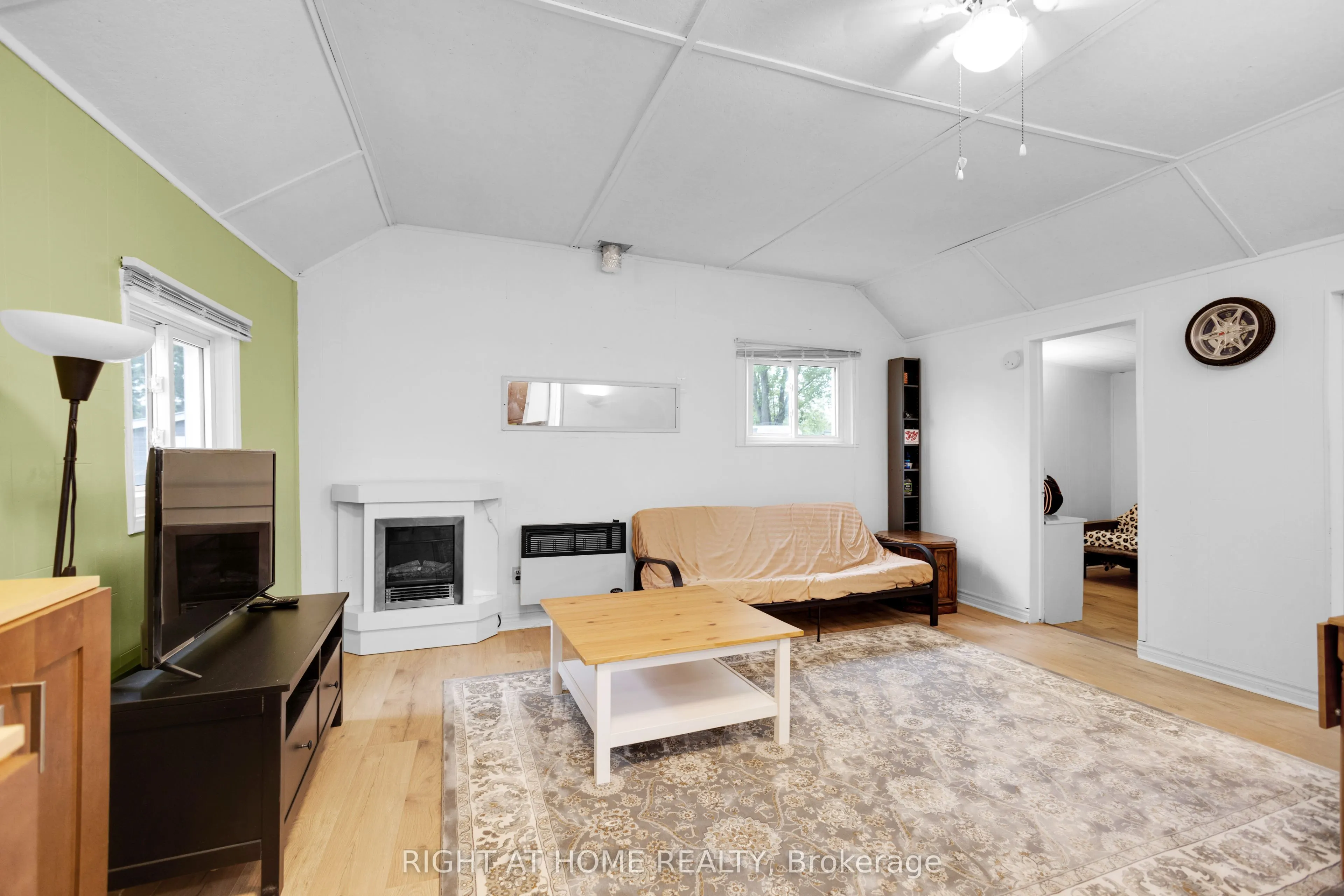 25 Playfair Drive