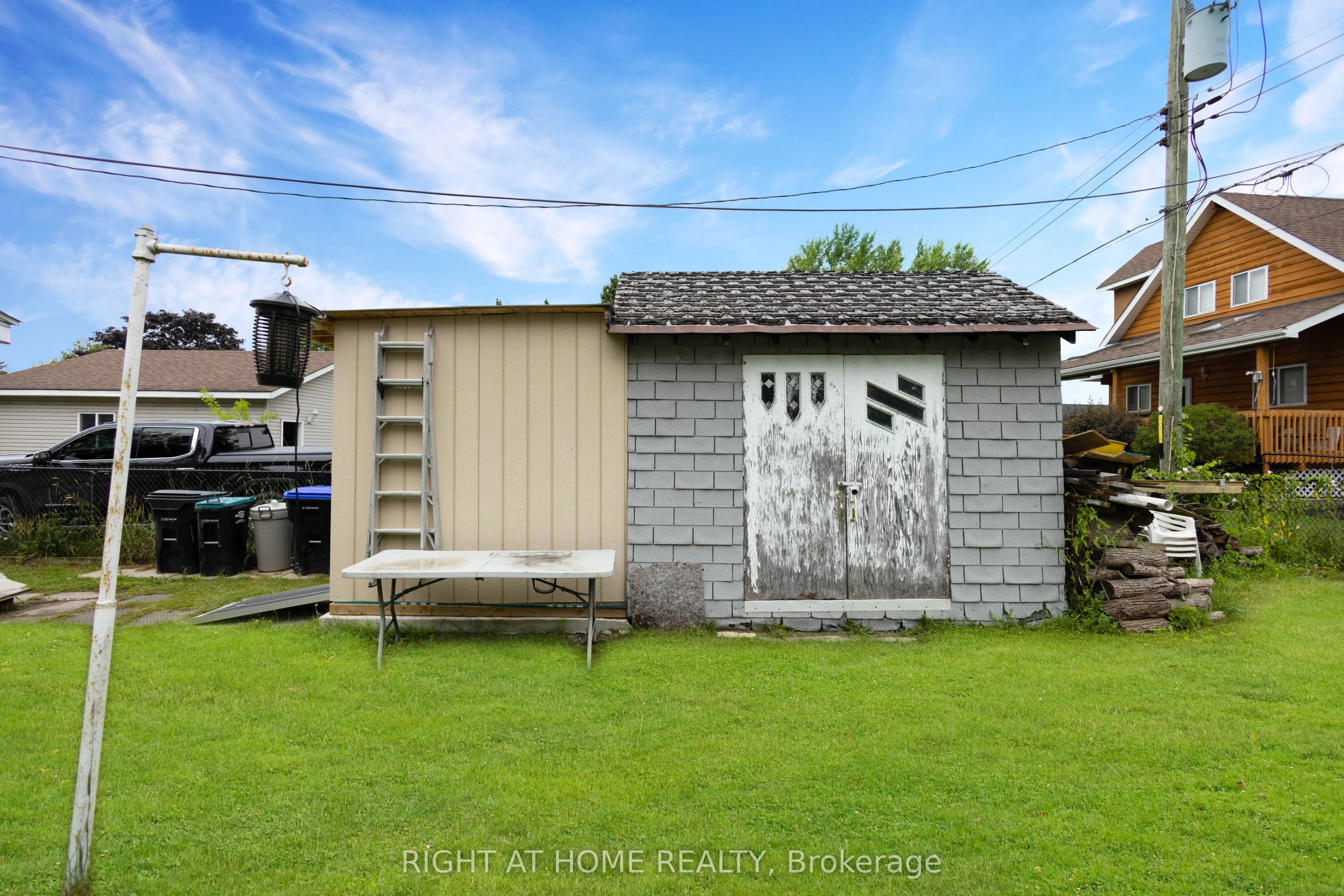 25 Playfair Drive