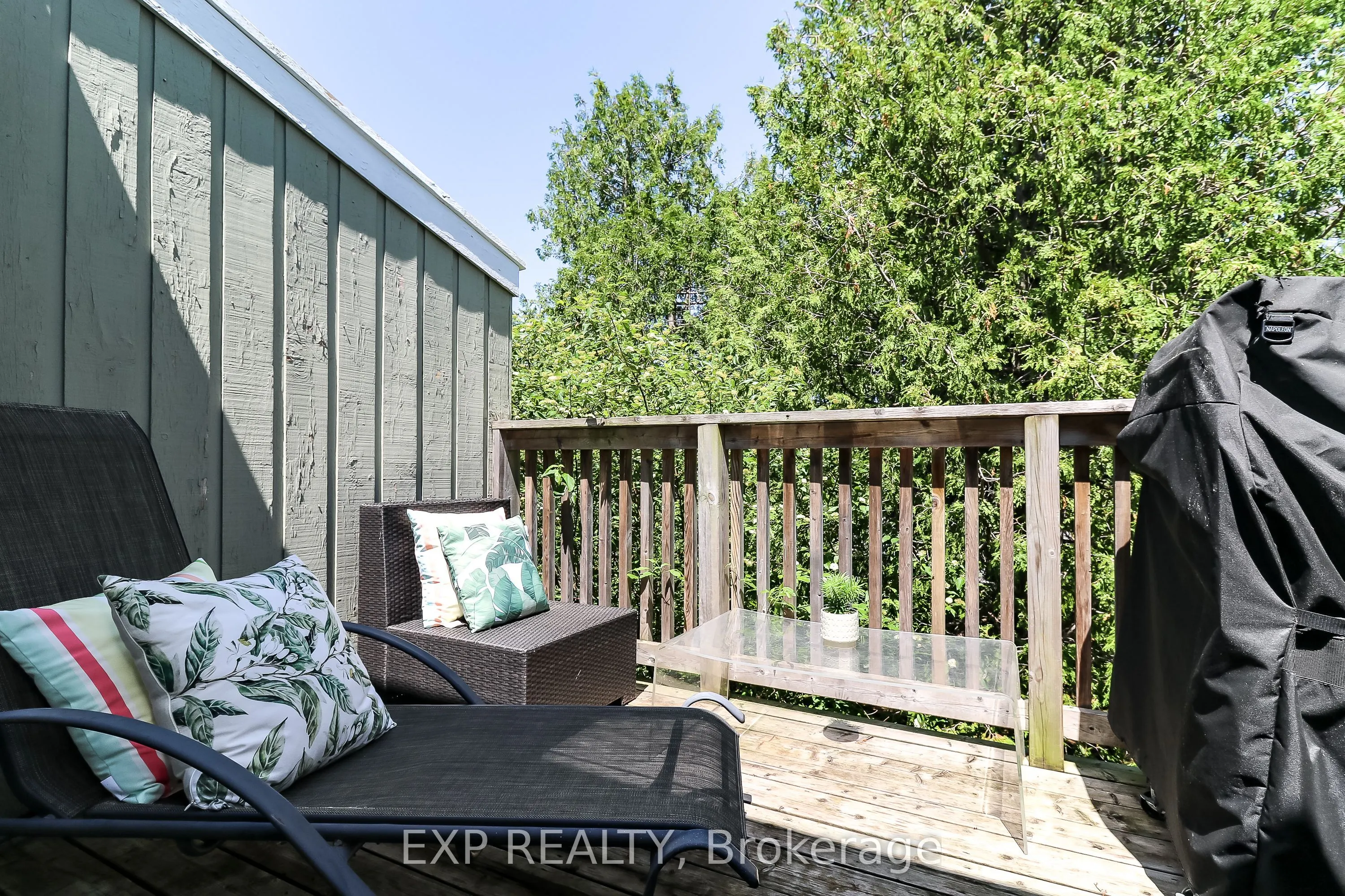 15 Dawson Drive, #3