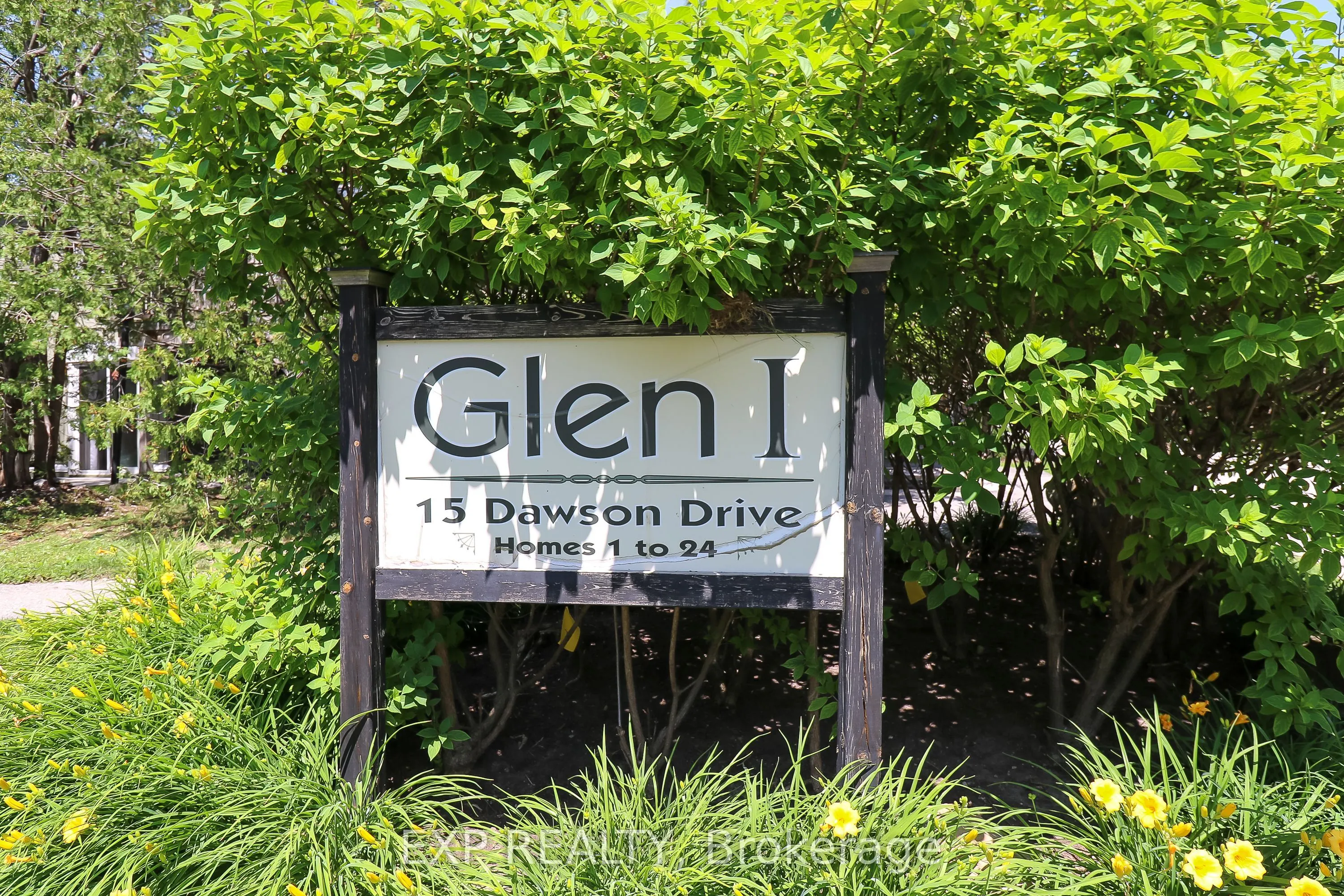 15 Dawson Drive, #3