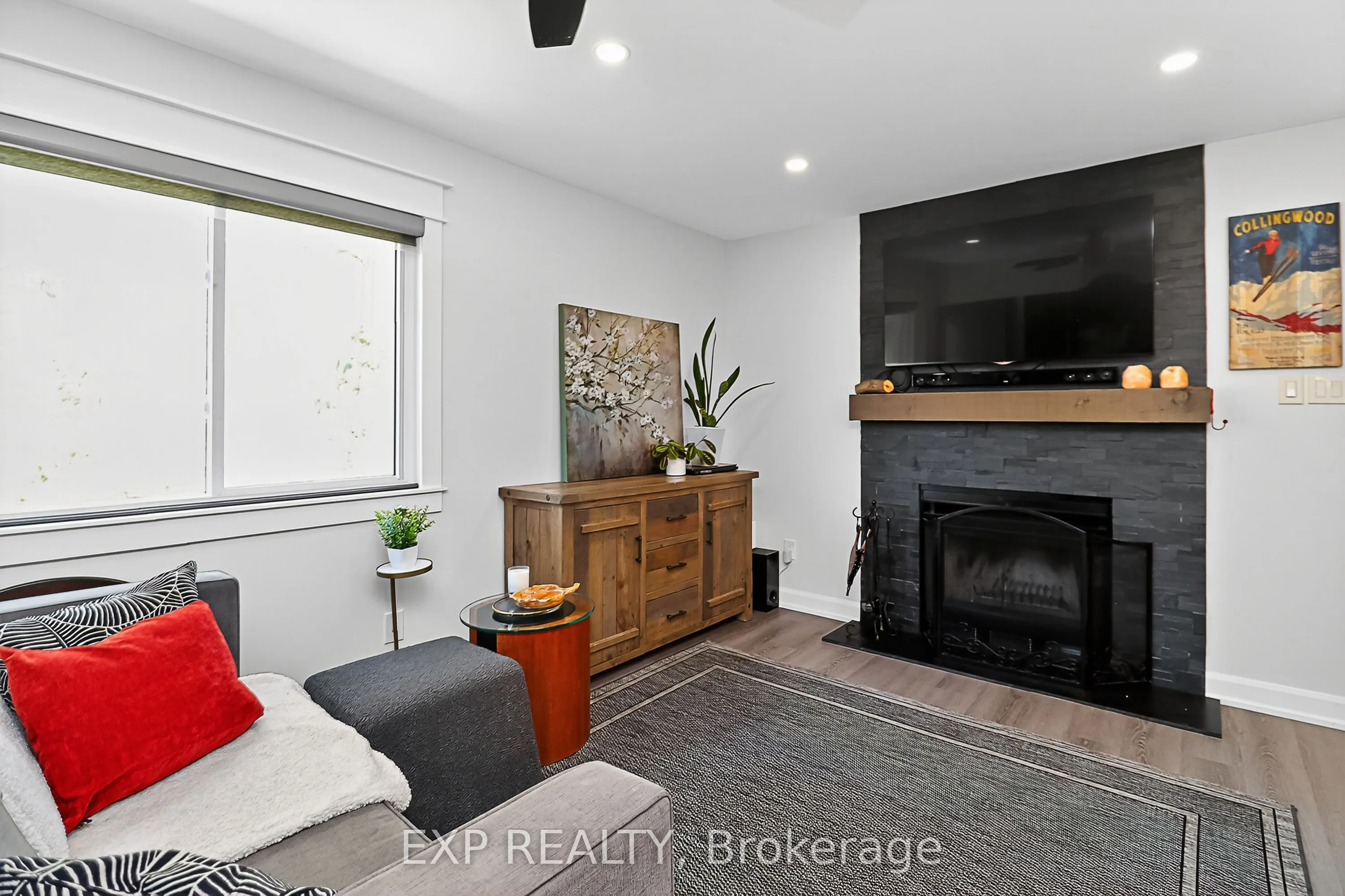 15 Dawson Drive, #3