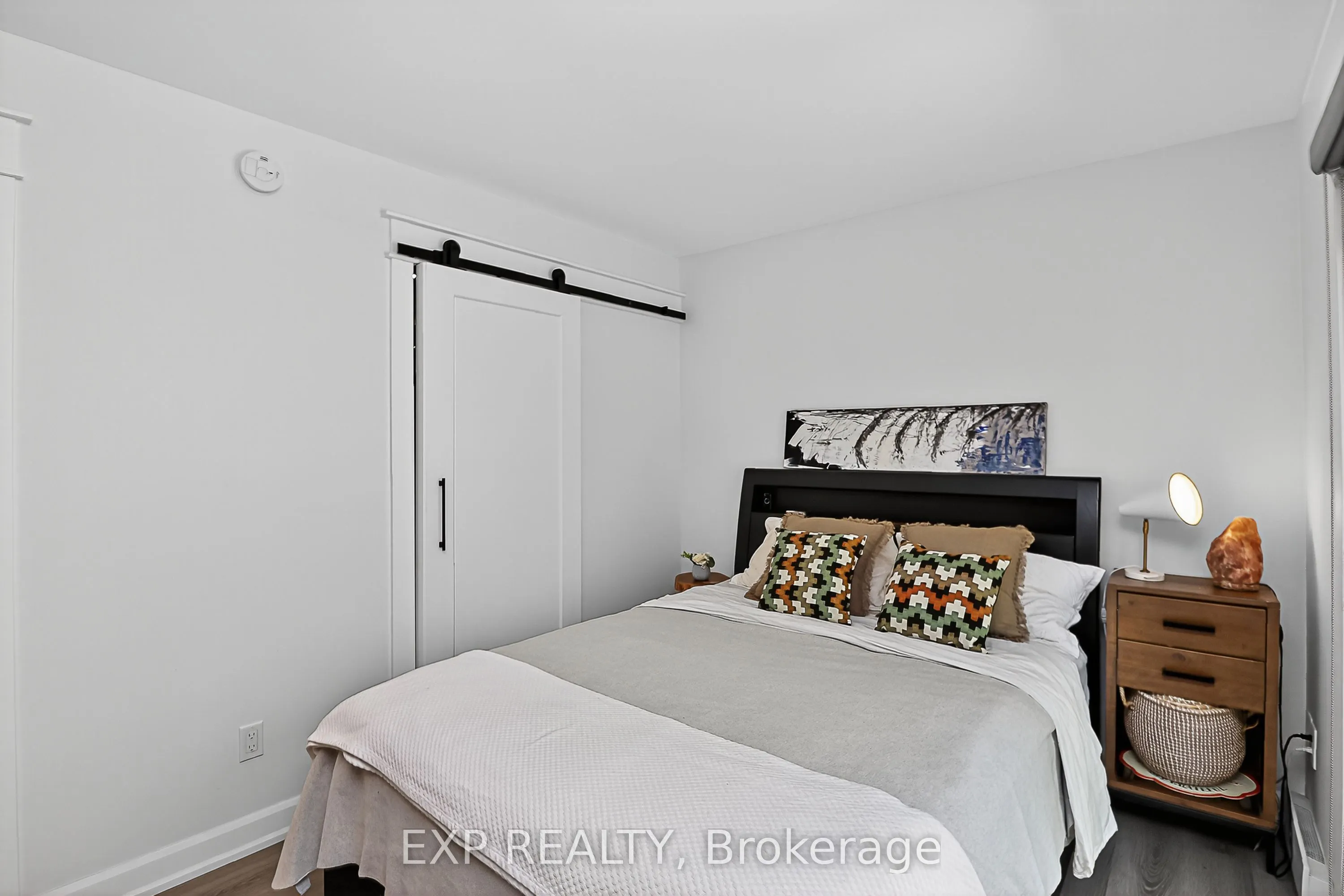 15 Dawson Drive, #3