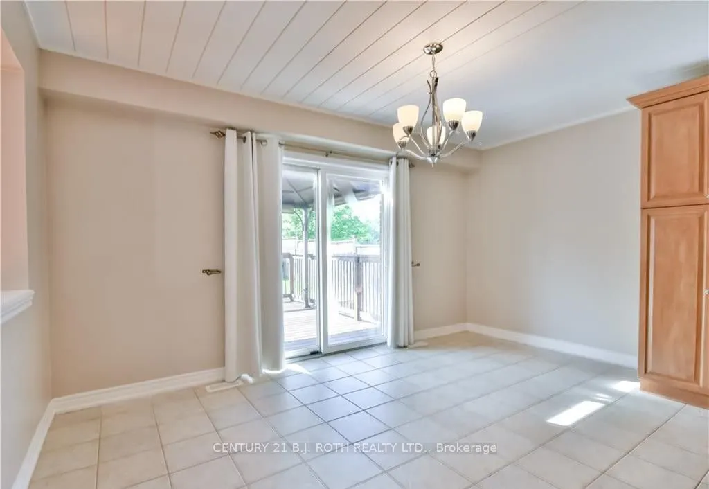 102 ATLANTIS Drive