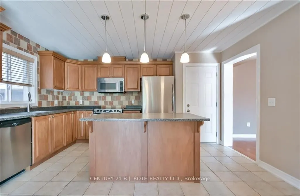 102 ATLANTIS Drive